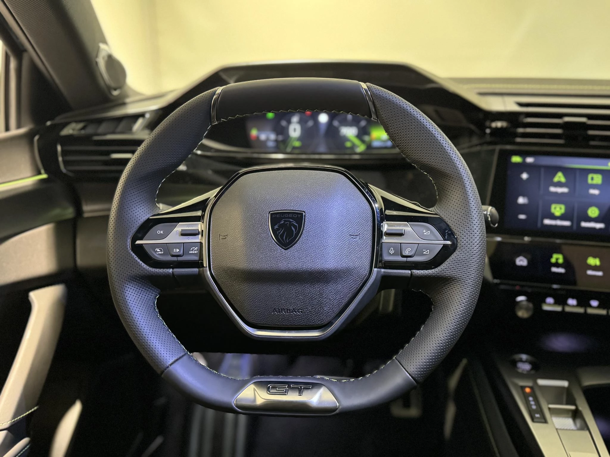 Peugeot-308-image-19