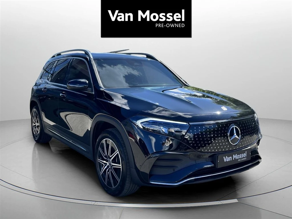 Mercedes-Benz-EQB-image-2
