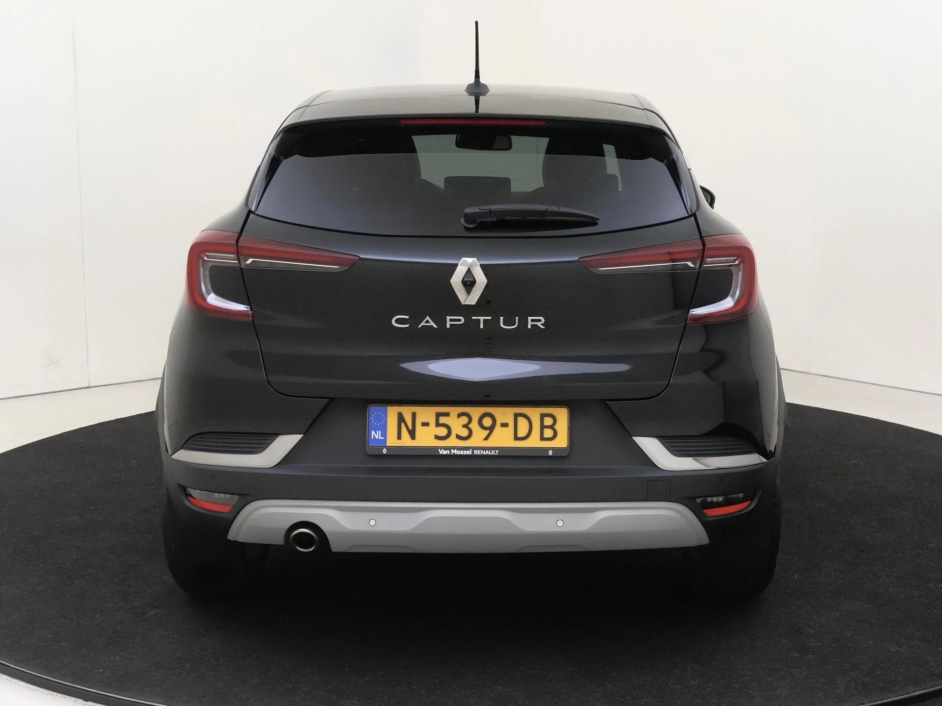 Renault-Captur-image-6