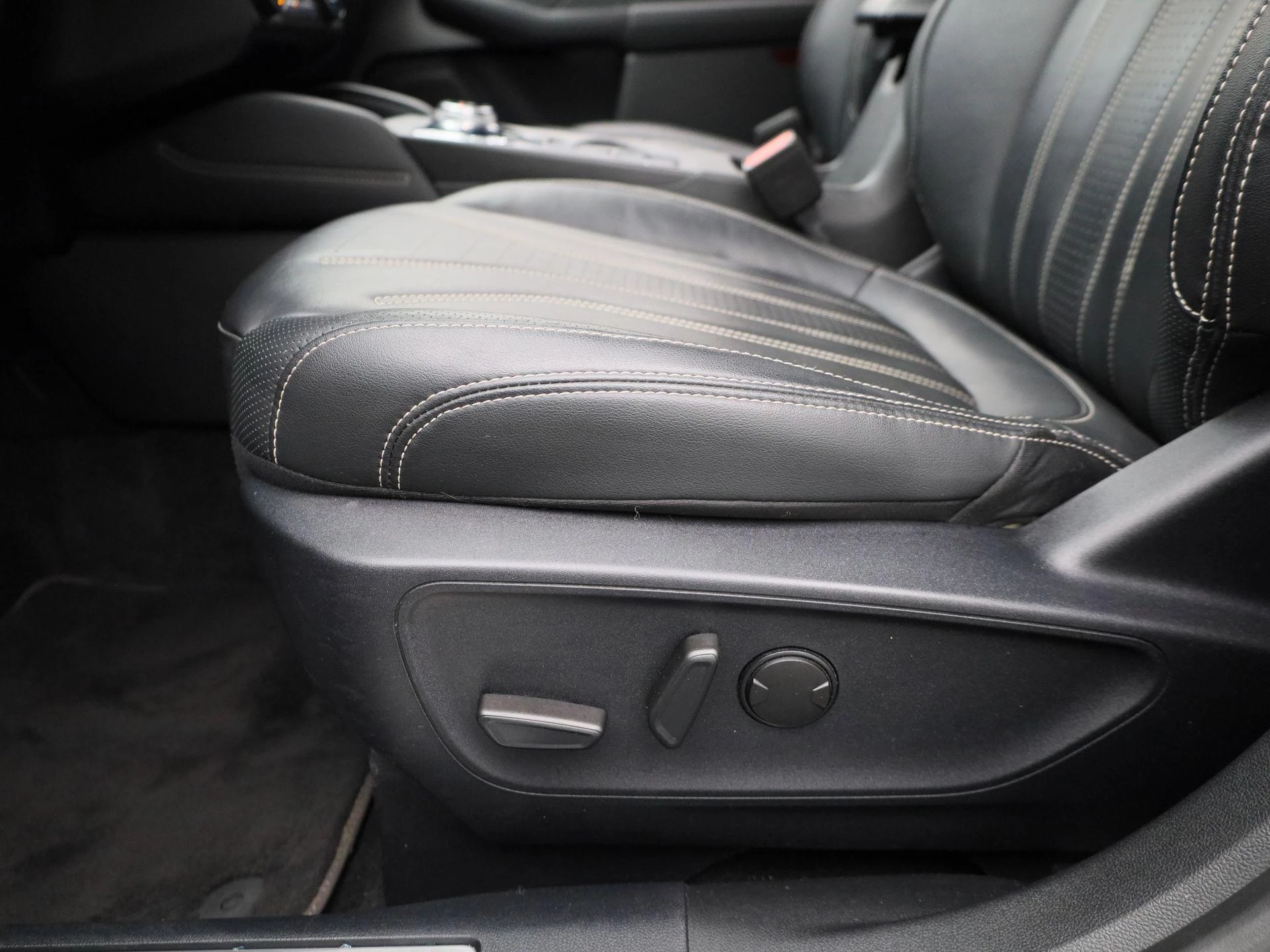 Ford Kuga 2.5 PHEV Vignale