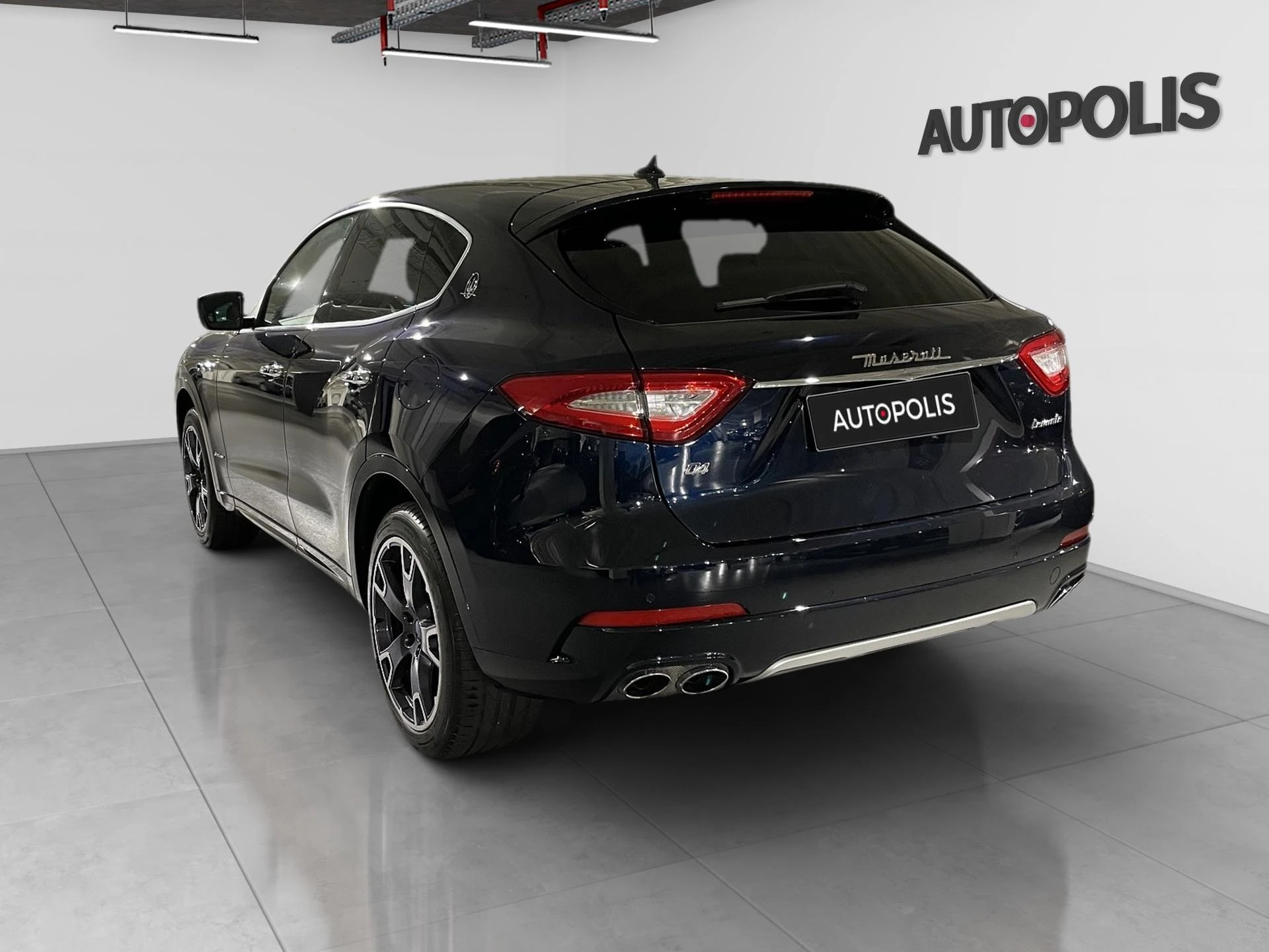 Maserati-Levante-image-19