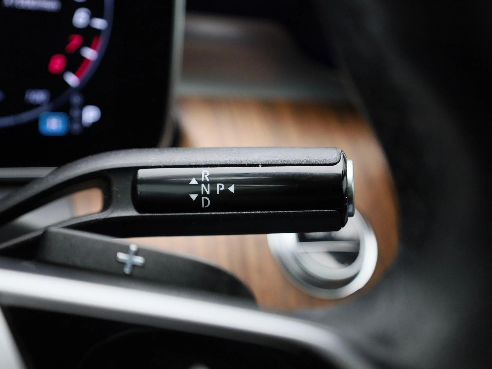 Mercedes-Benz-C-Klasse-image-26