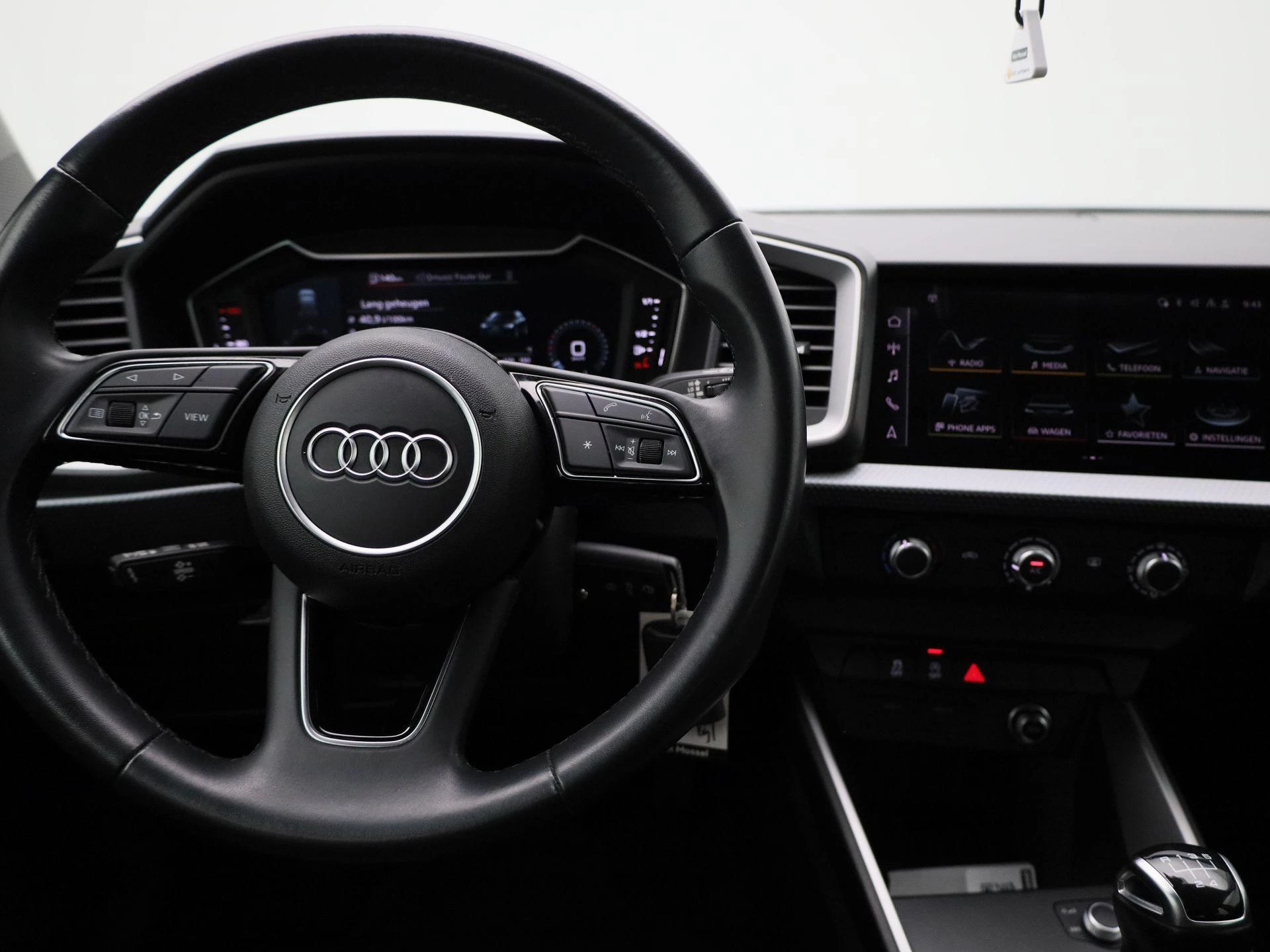 Audi-A1 Sportback-image-6