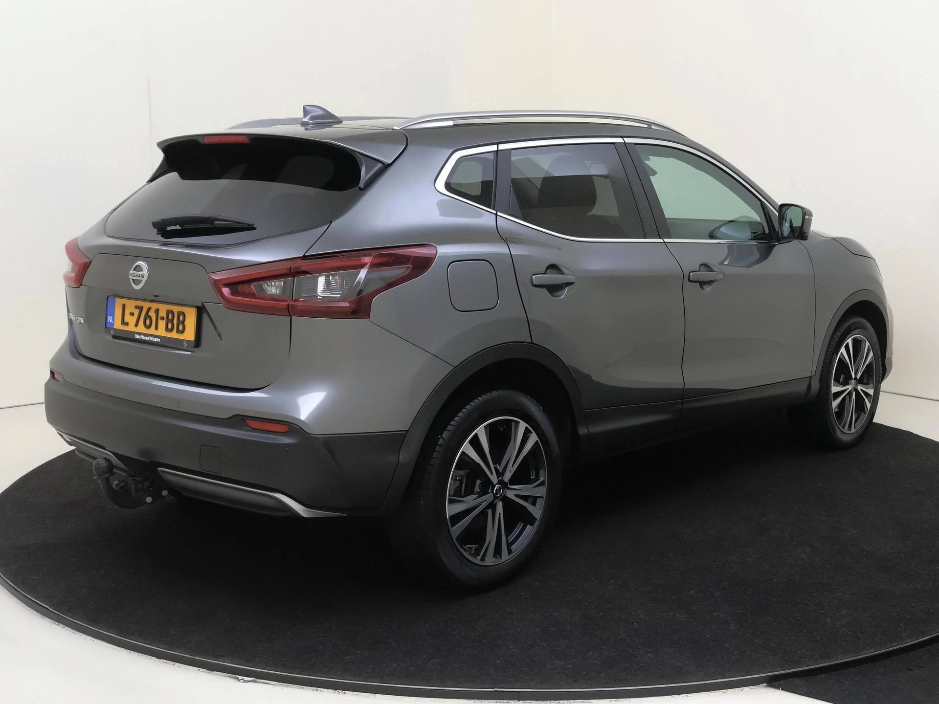 Nissan-QASHQAI-image-3
