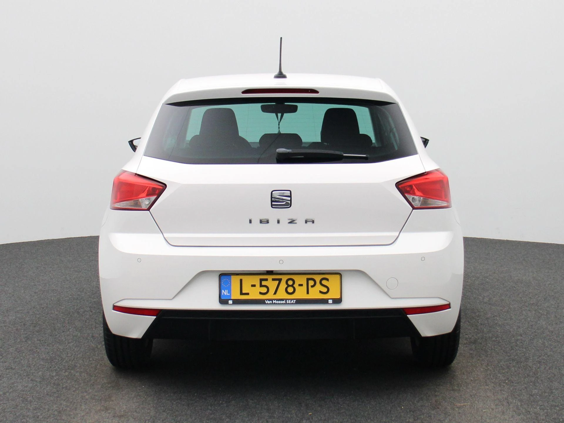 SEAT-Ibiza-image-4