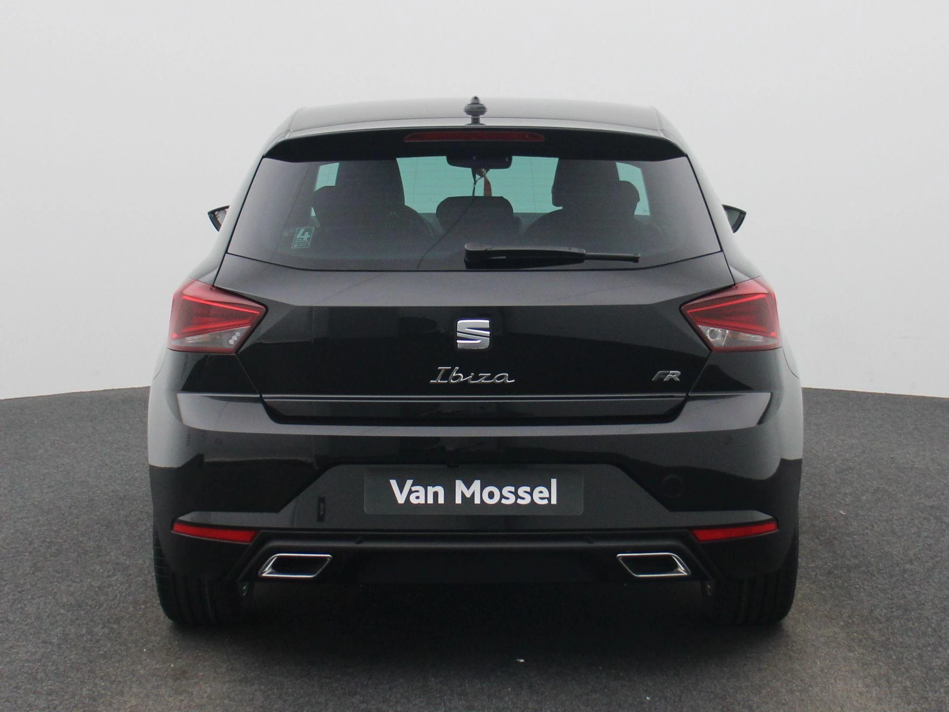 SEAT-Ibiza-image-4
