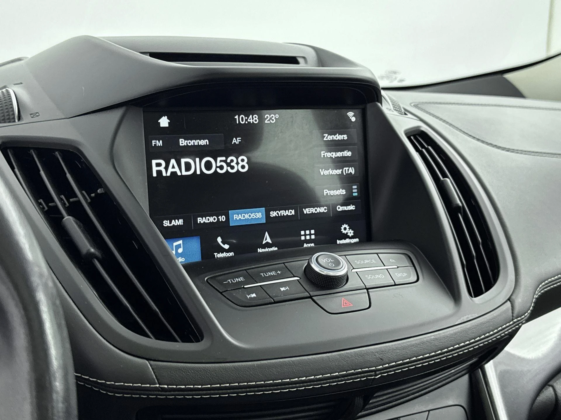 Ford-Kuga-image-6