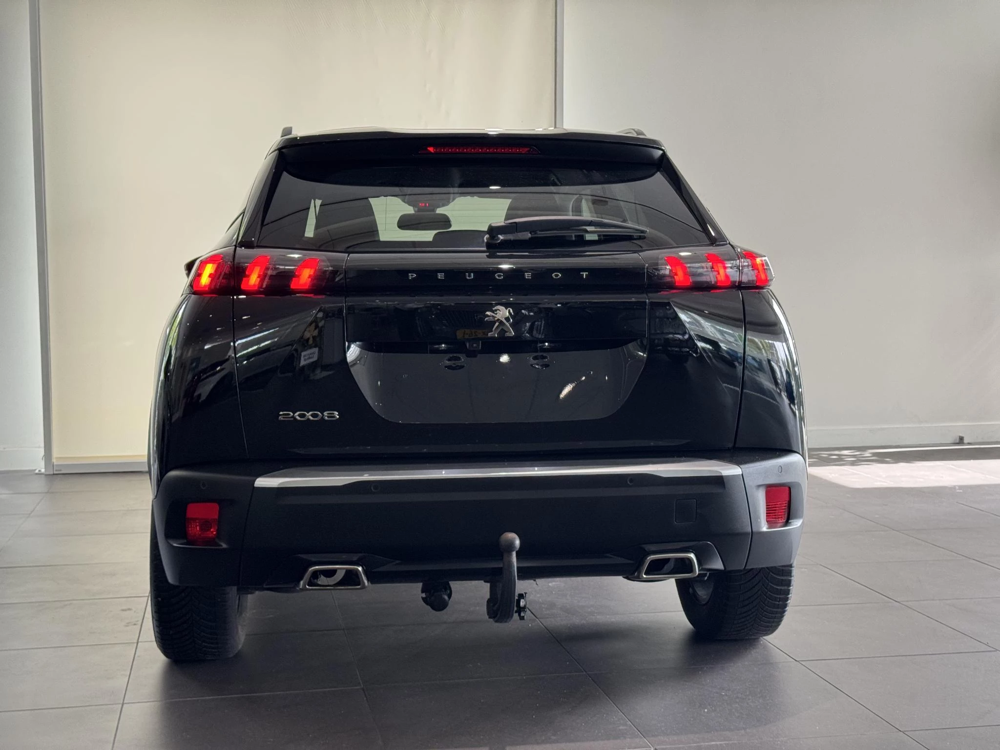 Peugeot-2008-image-6