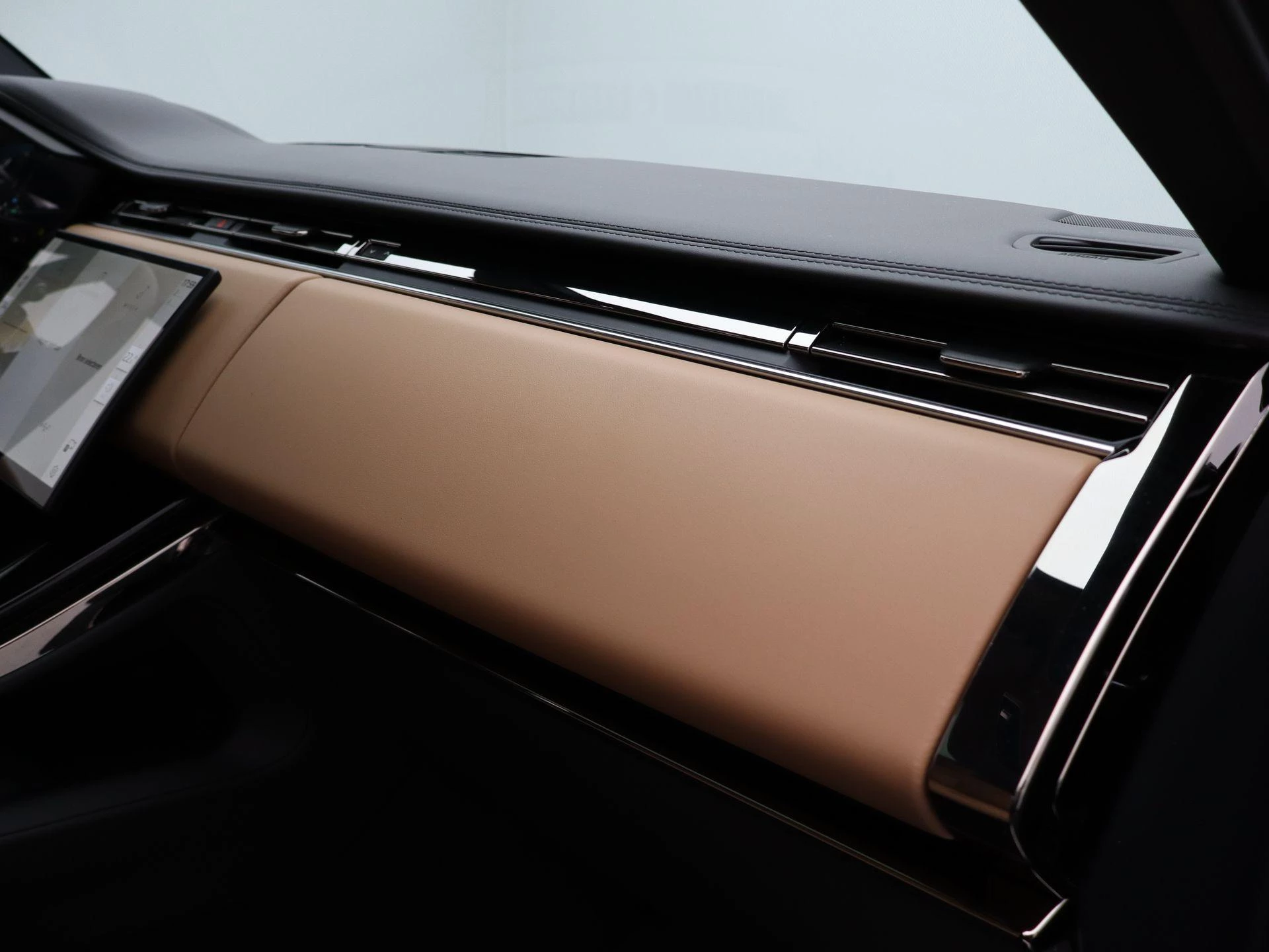 Land Rover-Range Rover Sport-image-38