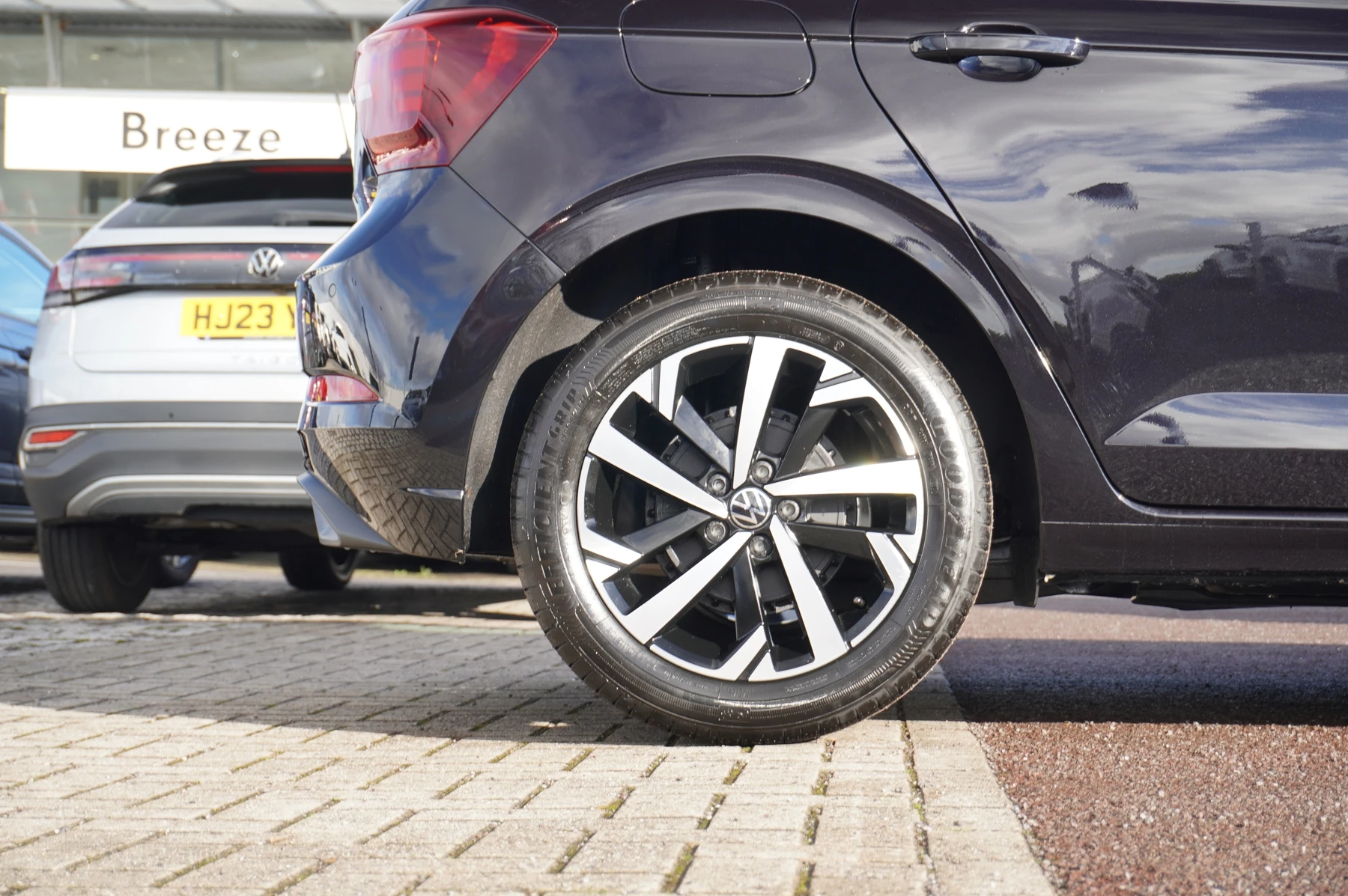 Volkswagen-Polo-image-20