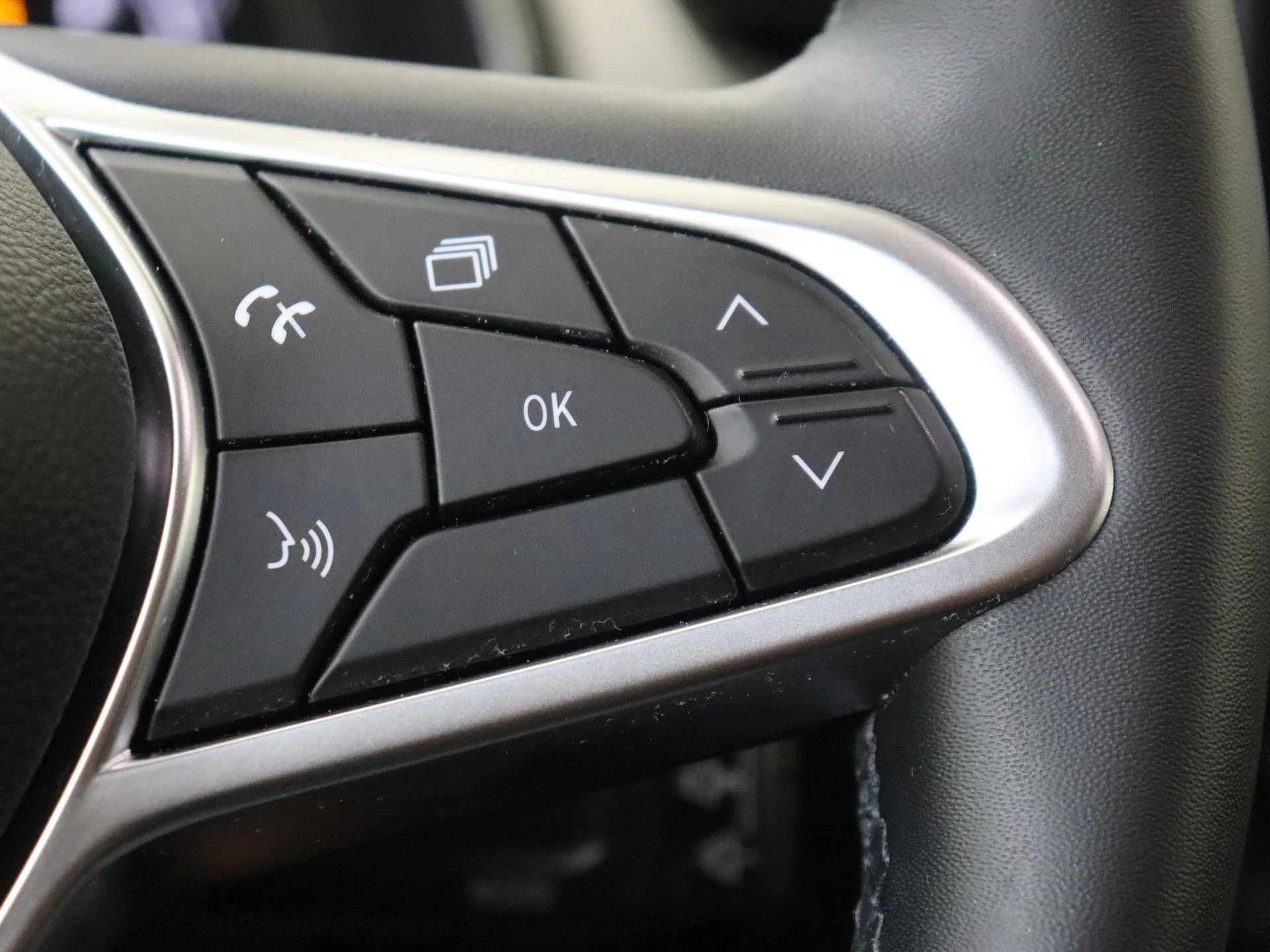 Renault-Captur-image-12