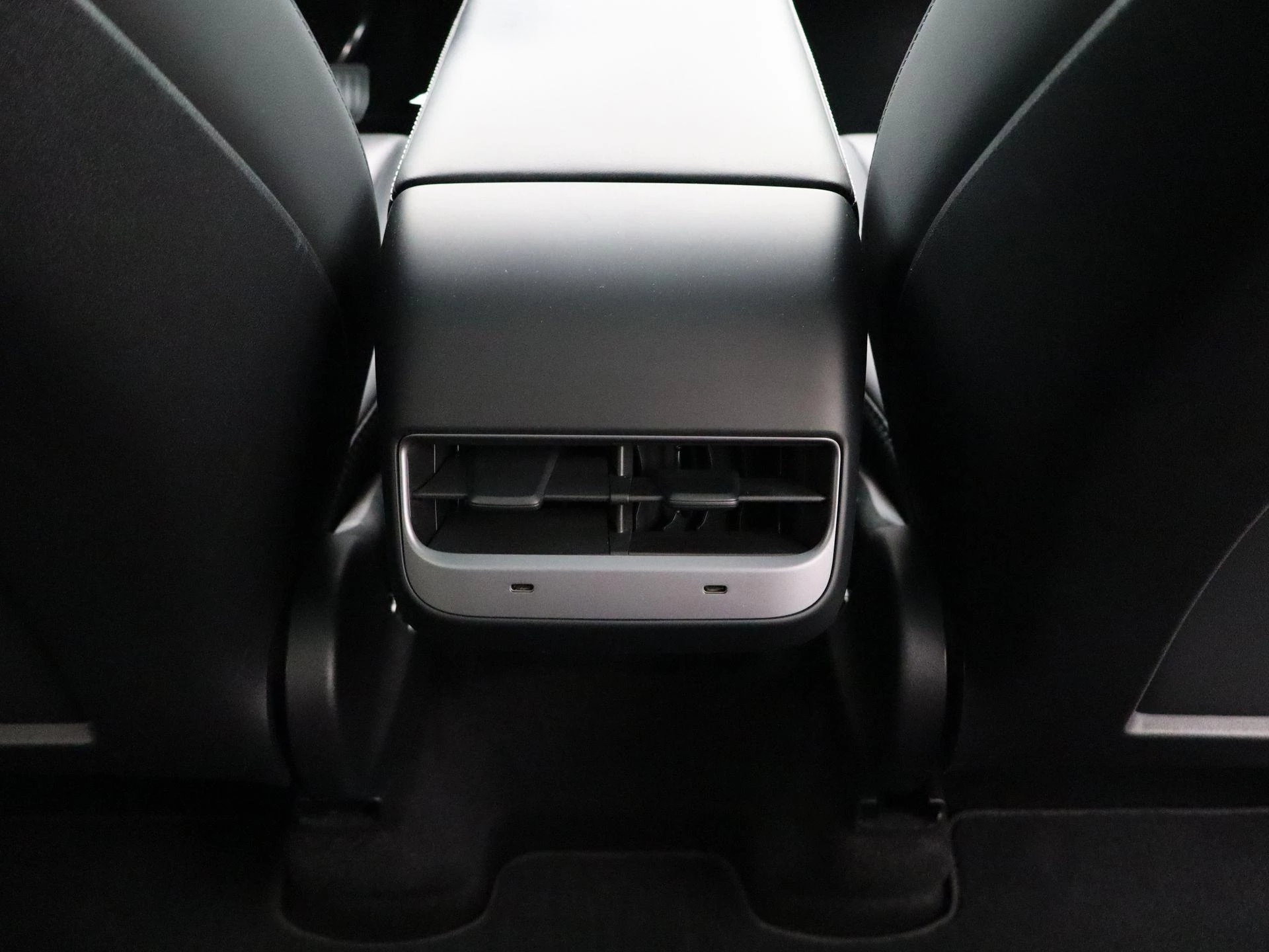 Tesla Model Y Long Range AWD 75 kWh