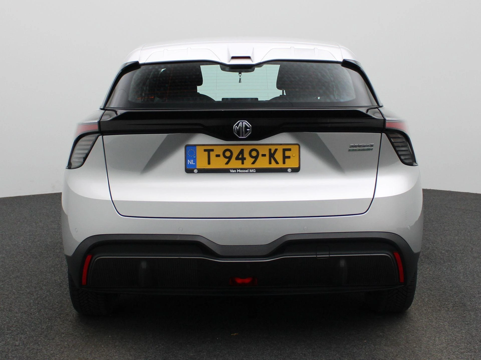 MG-MG4 EV-image-4