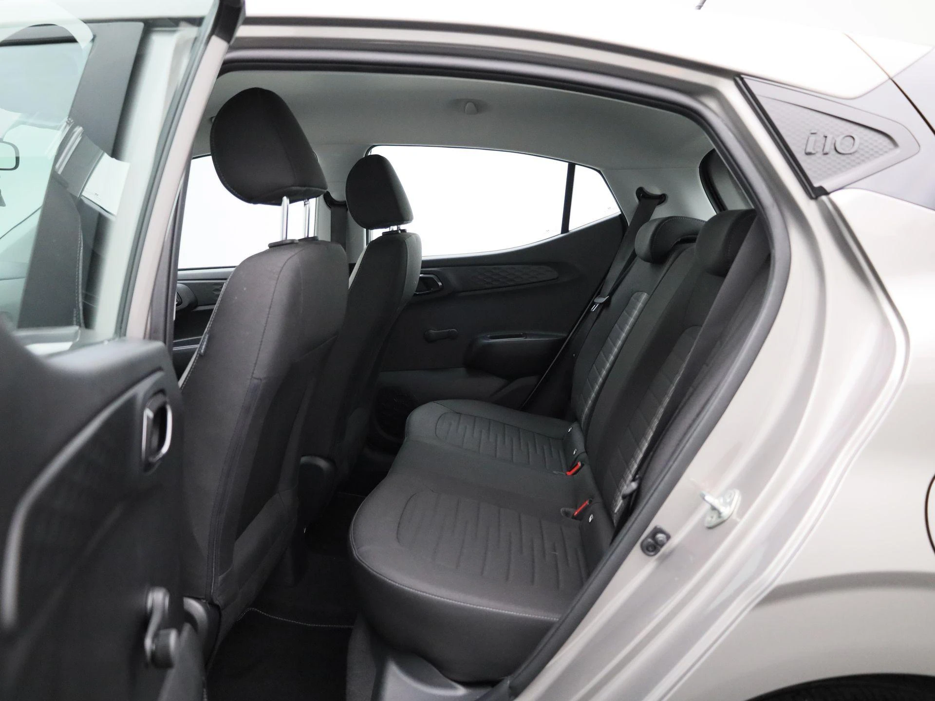 Hyundai-i10-image-9