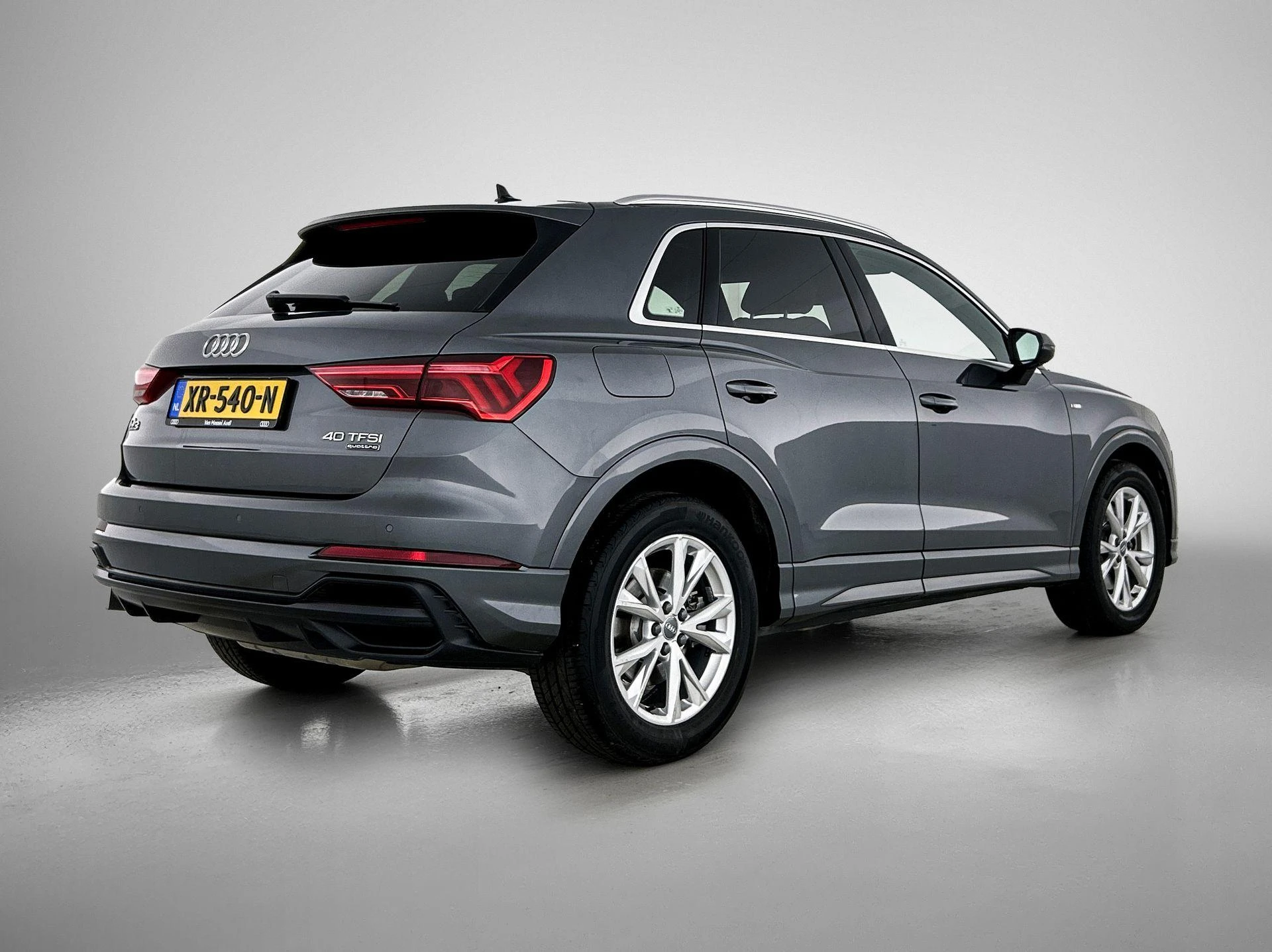 Audi Q3 40 TFSI quattro S Line 190 PK
