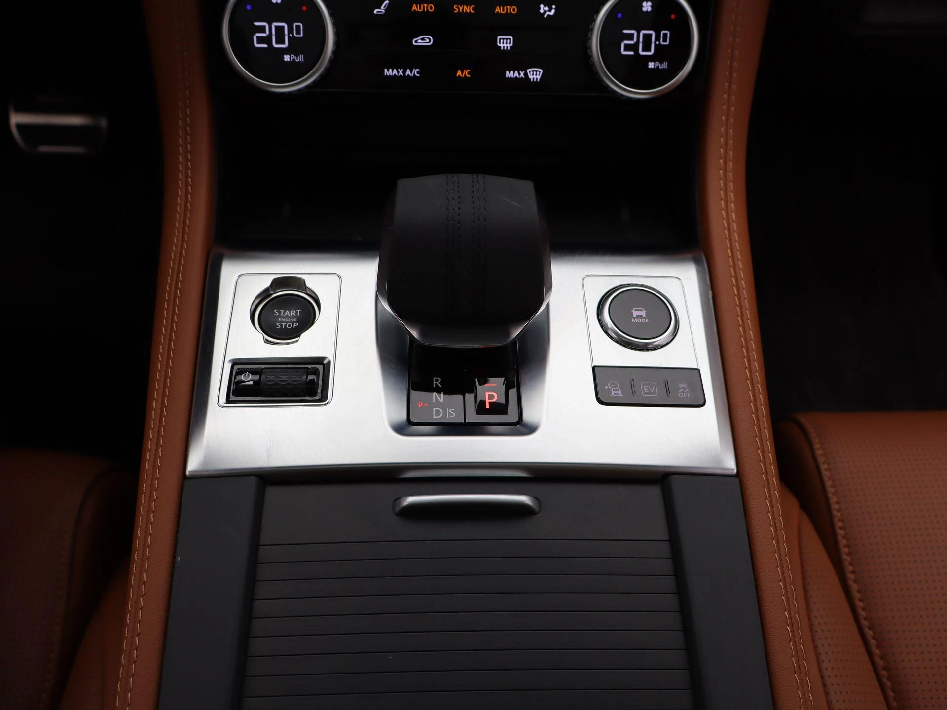 Jaguar F-PACE P400e PHEV R-Dynamic HSE 90th Ann. Edition