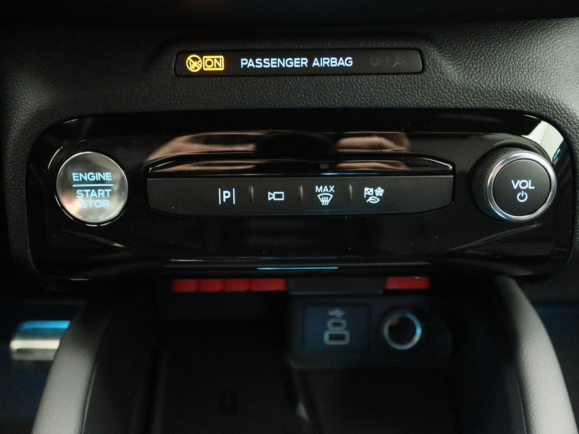 Ford-Kuga-image-8