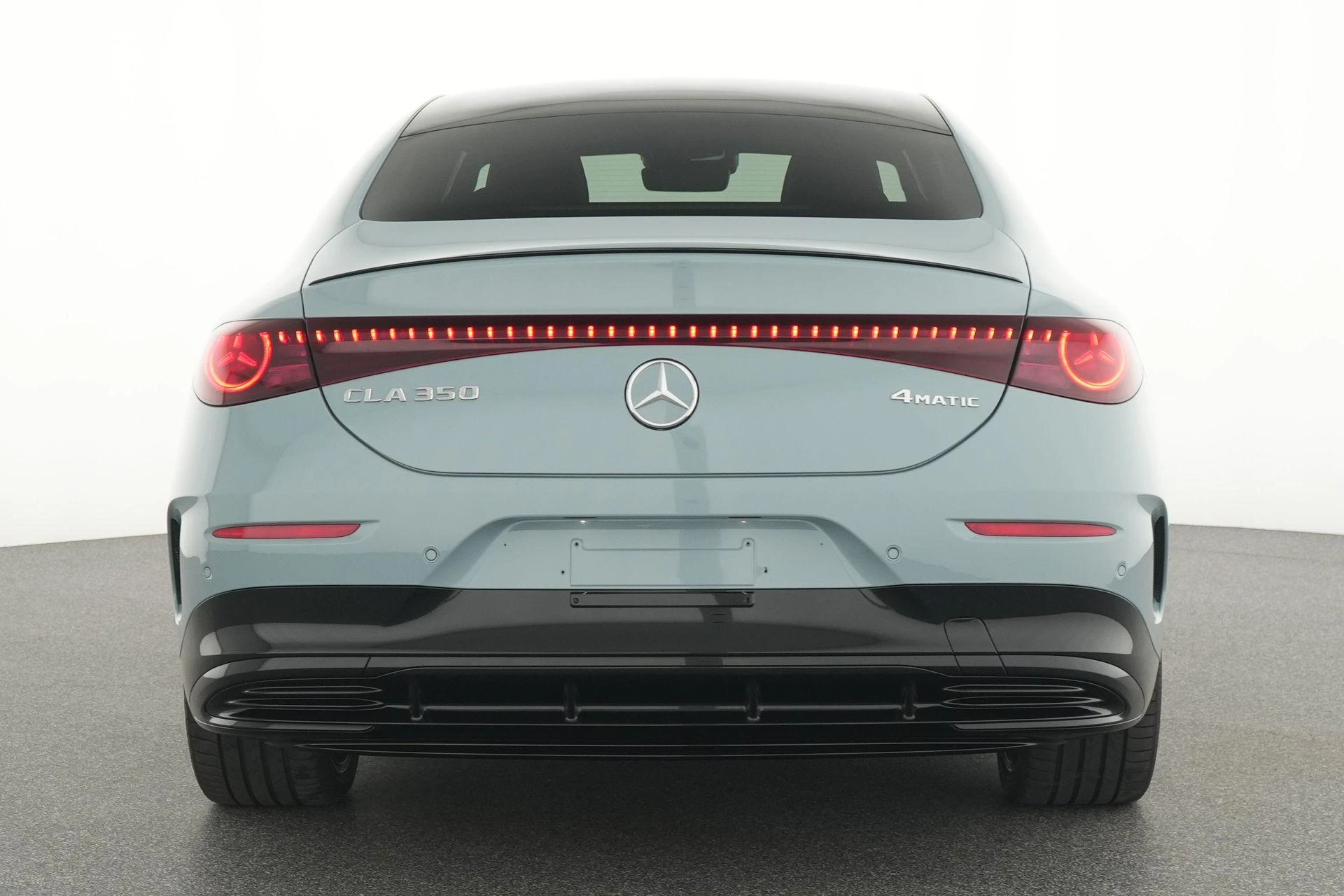 Mercedes-Benz-CLA-image-6