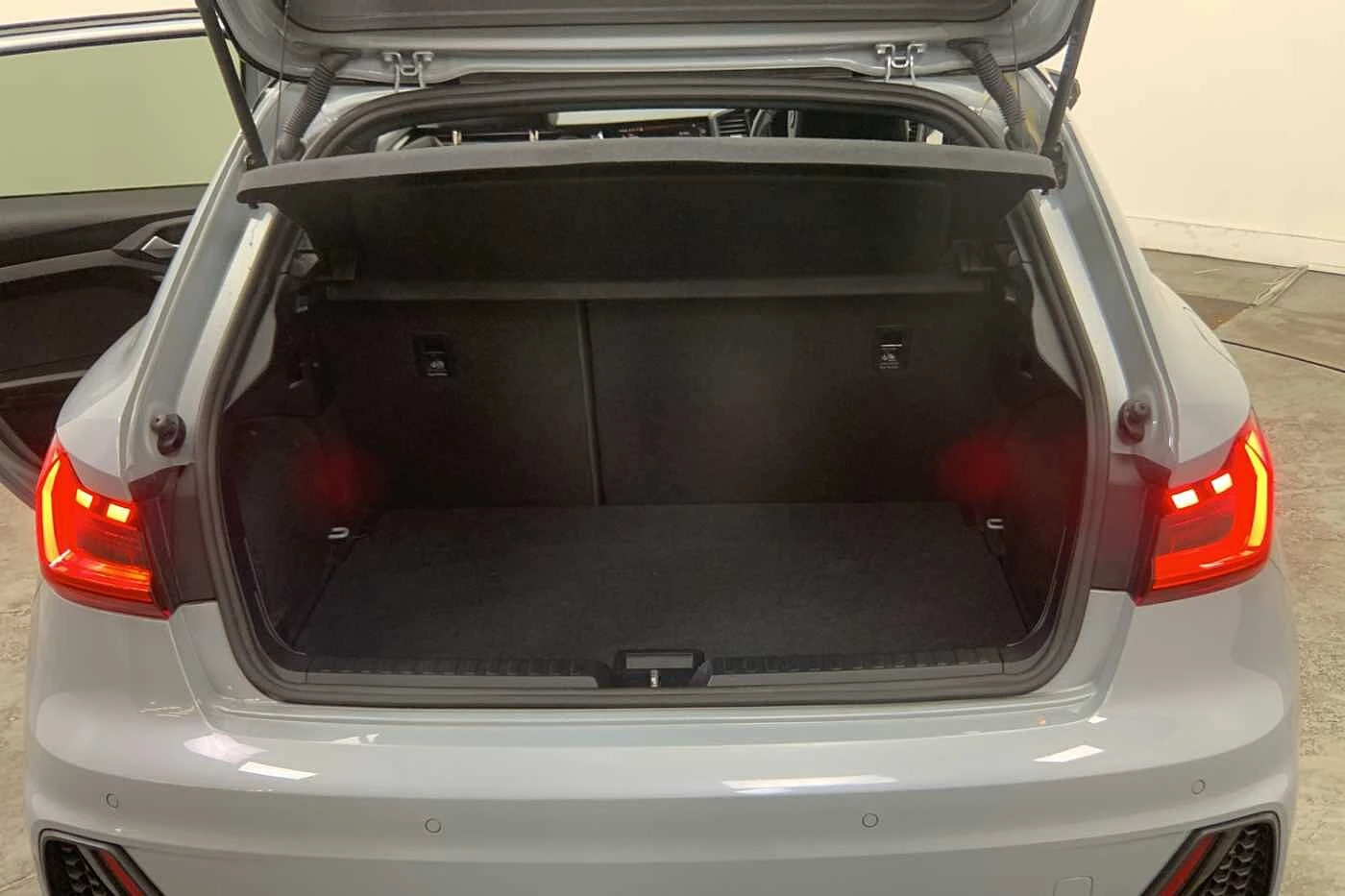 Audi-A1 Sportback-image-8