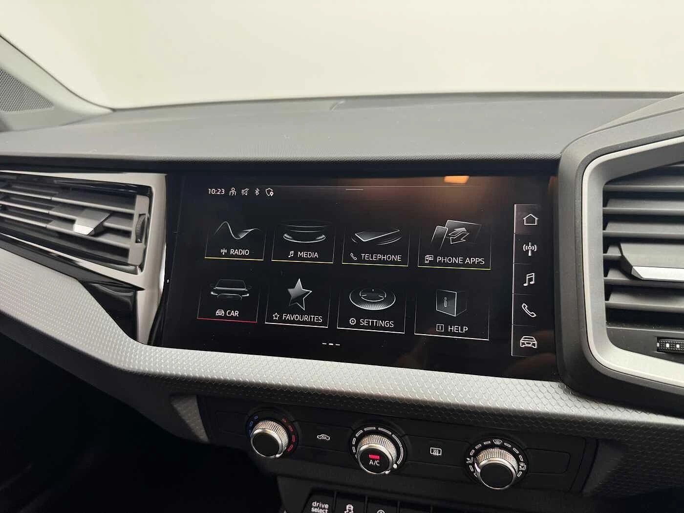 Audi-A1 Sportback-image-22