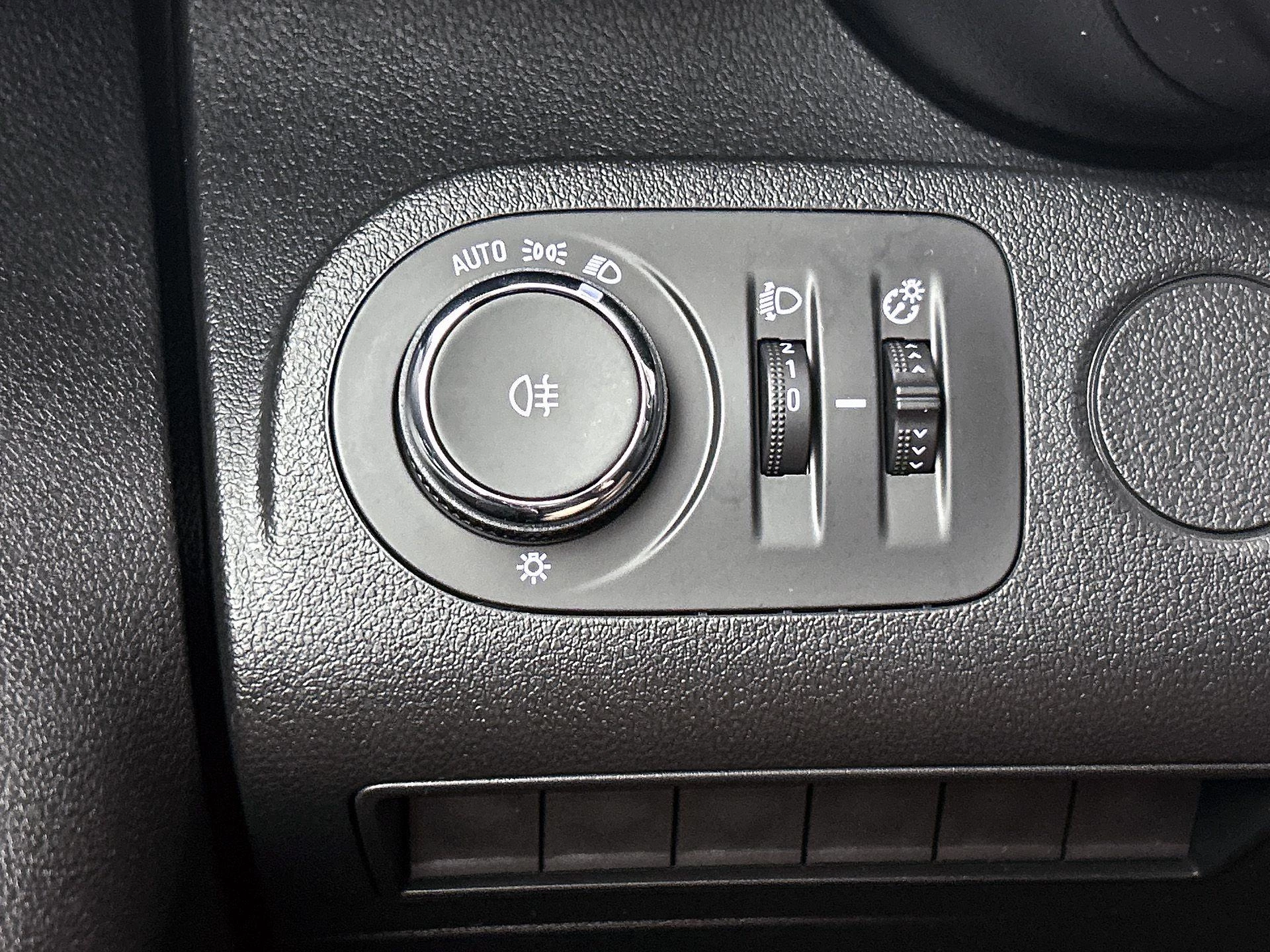 Opel-Combo-image-15