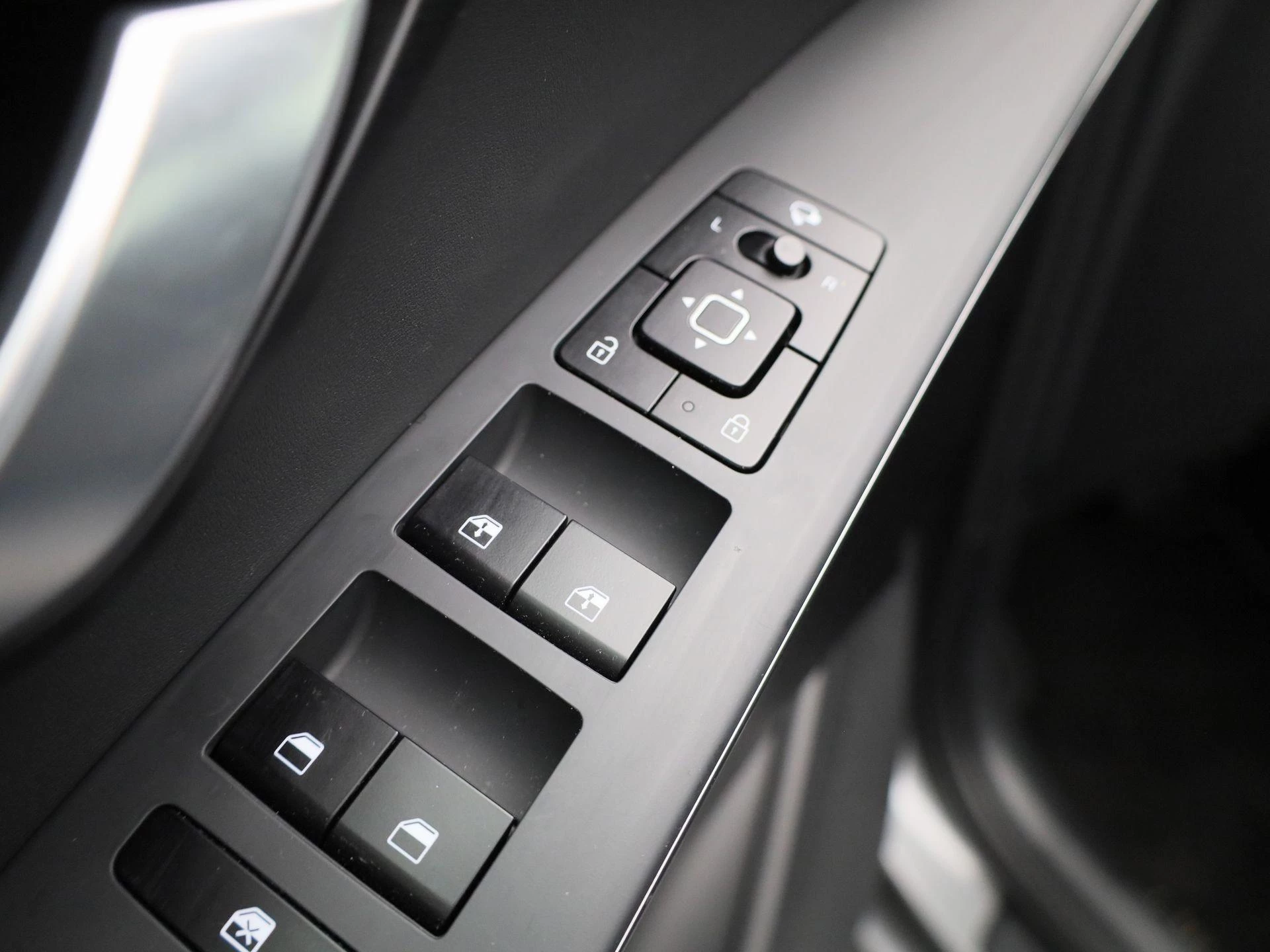 Kia-Niro-image-30