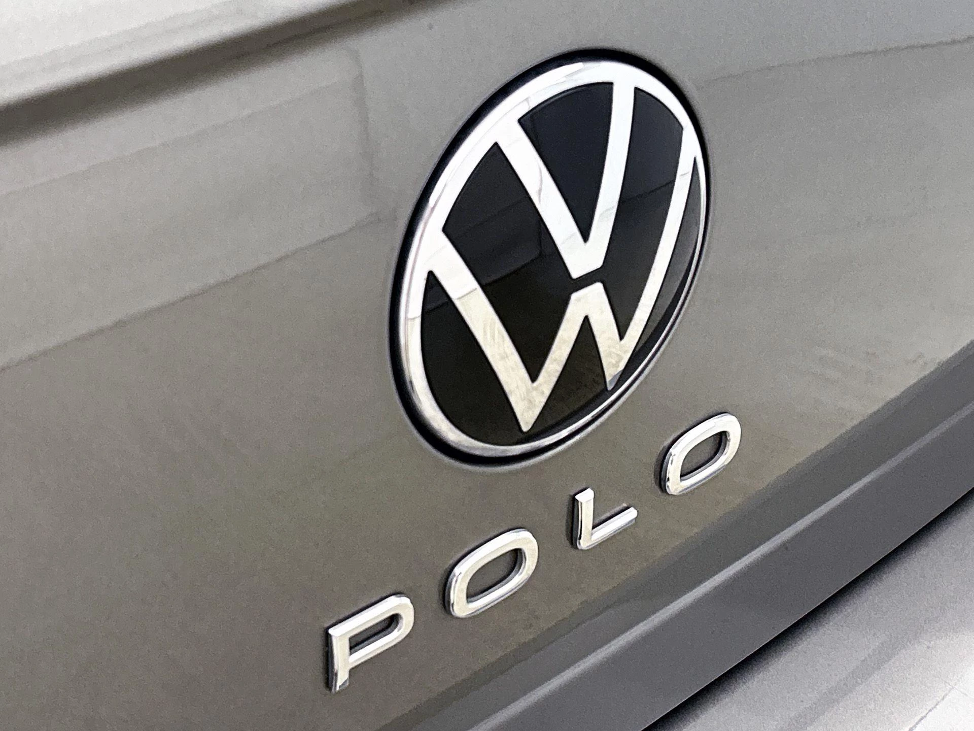 Volkswagen-Polo-image-27