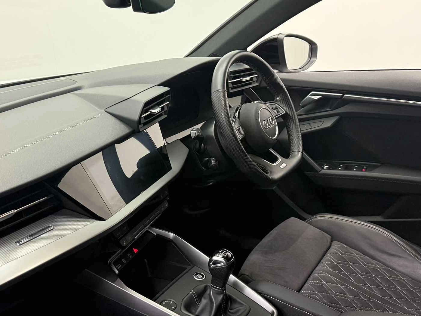 Audi-A3-image-25