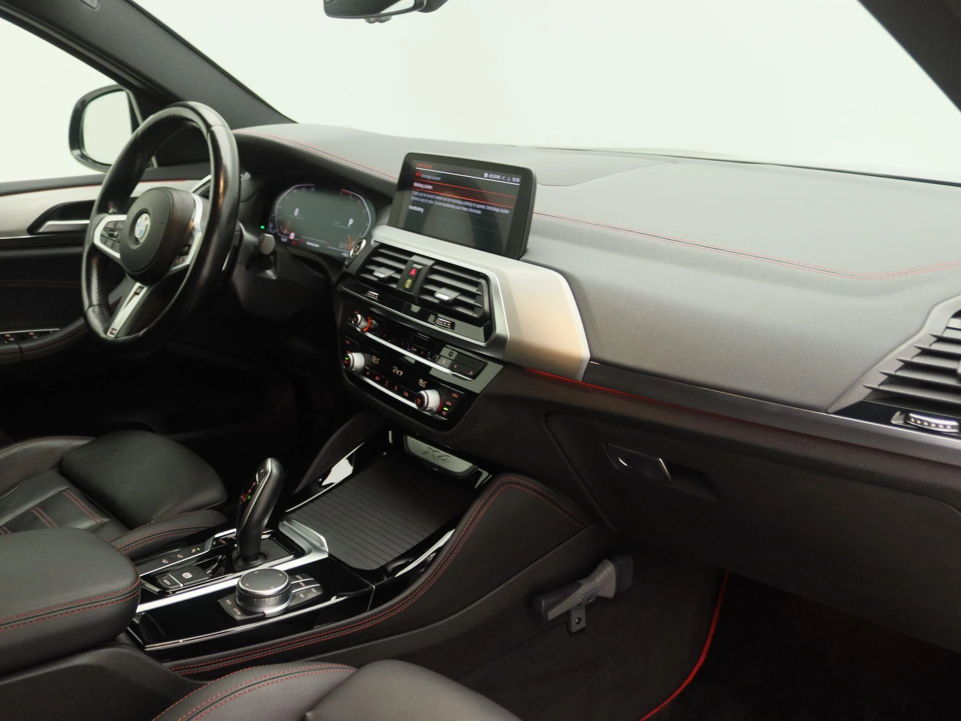 BMW-X4-image-25