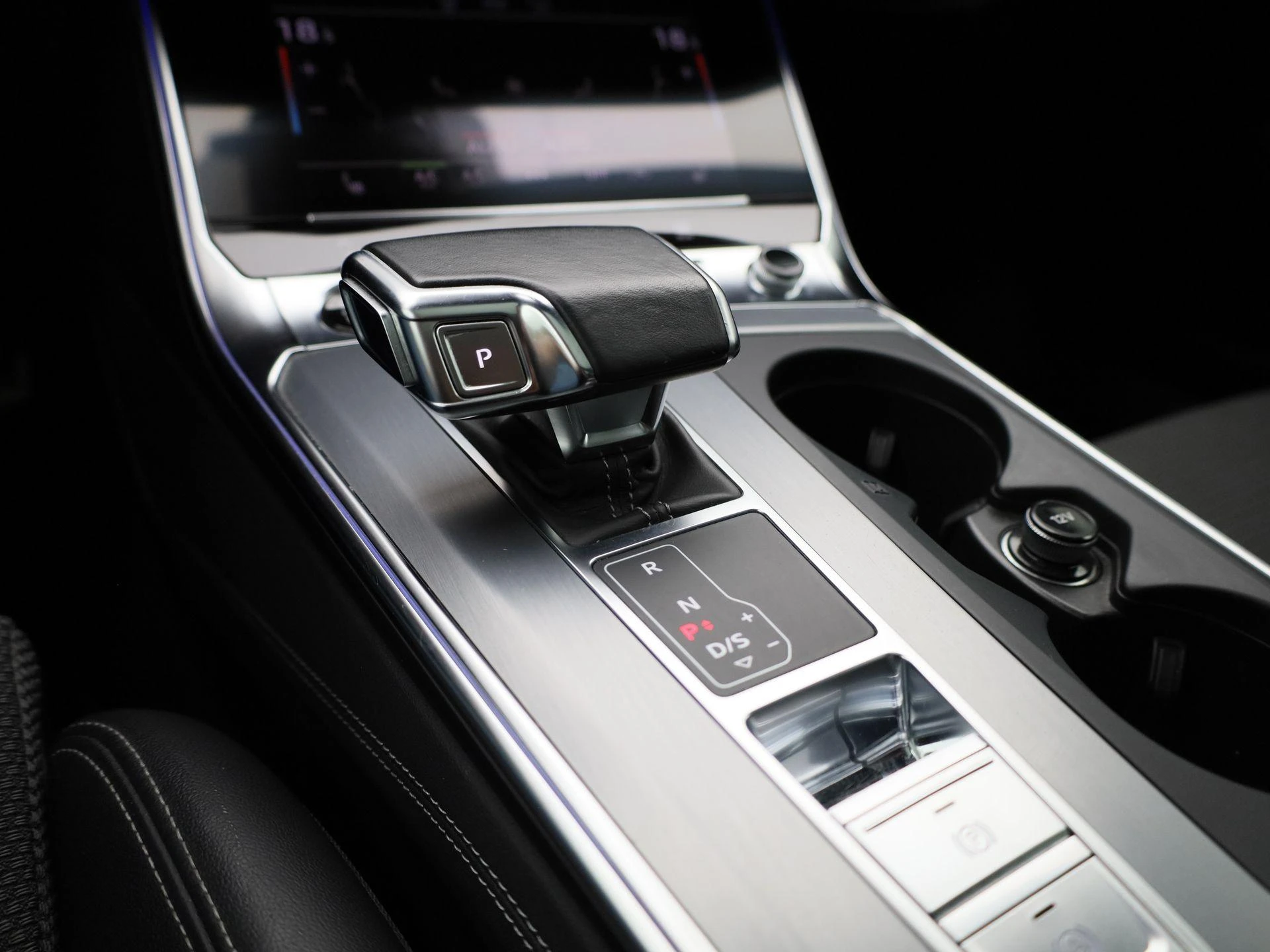 Audi A6 Avant 40 TFSI Advanced edition