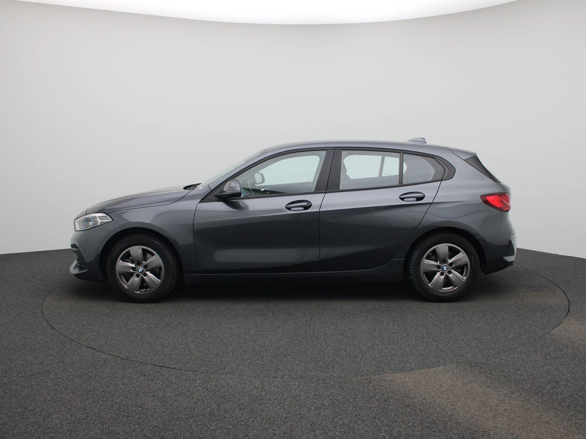 BMW Série 1 Hatch 118iA (100 kW)