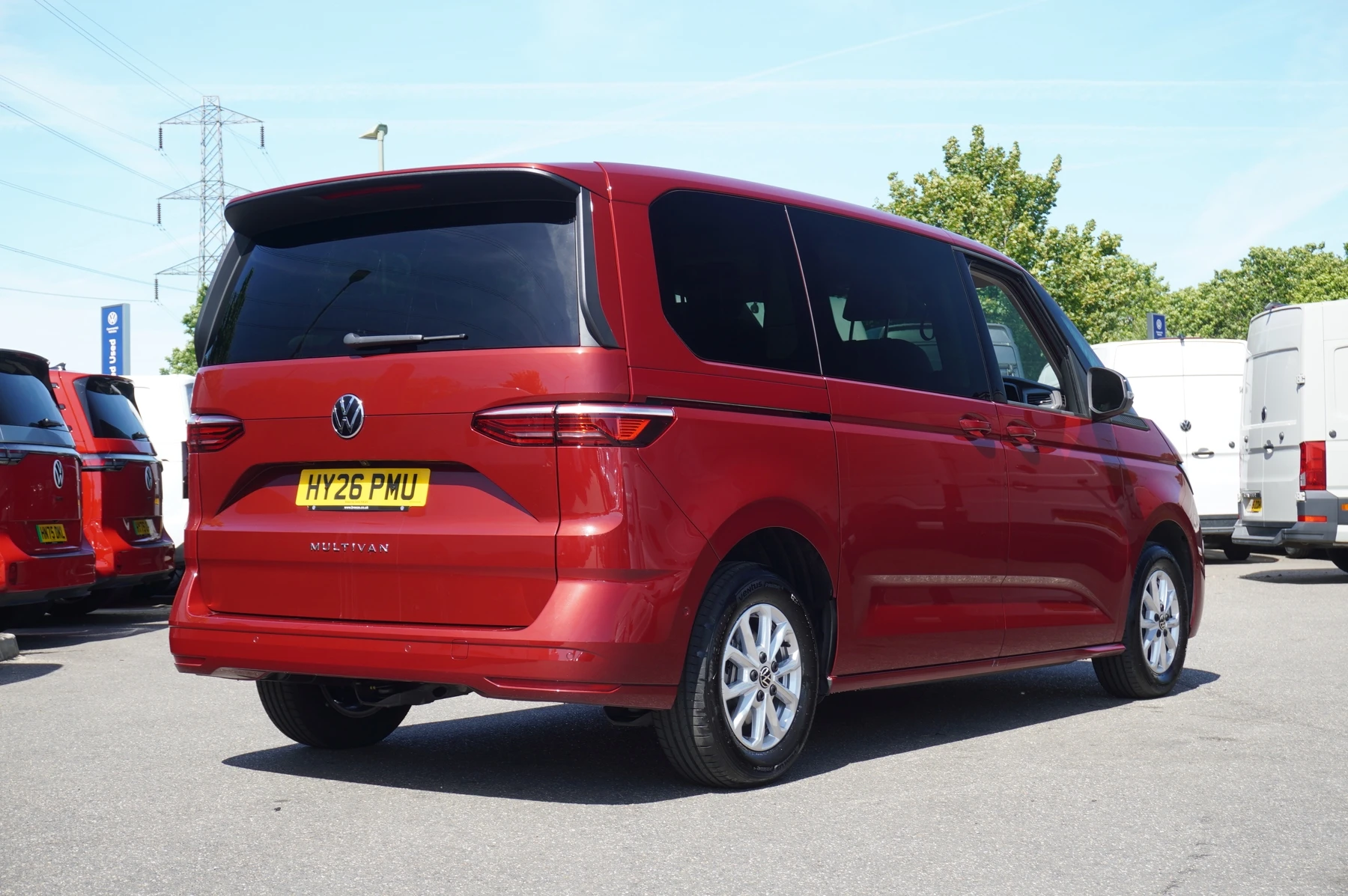 Volkswagen-Multivan-image-14