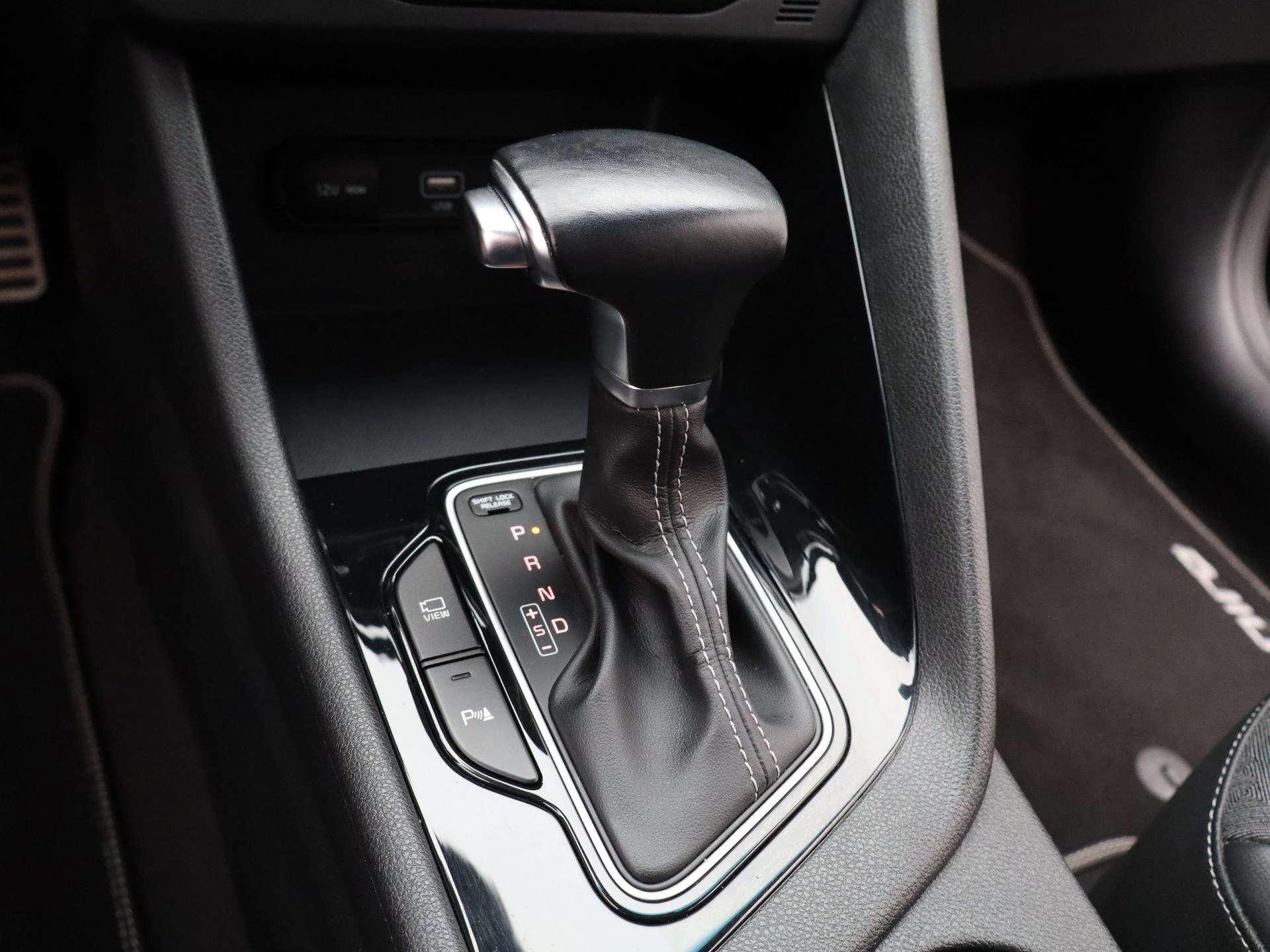 Kia-Niro-image-19