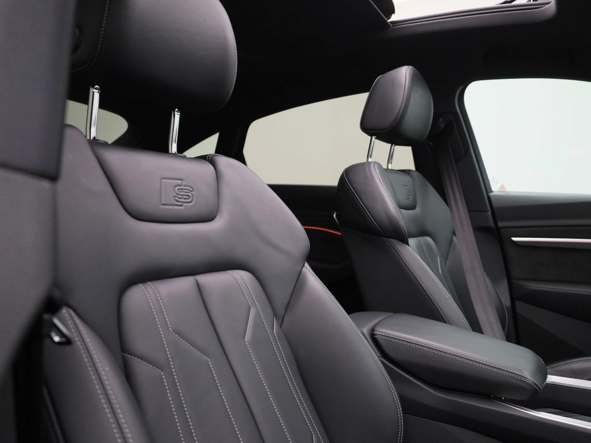 Audi-e-tron-image-41
