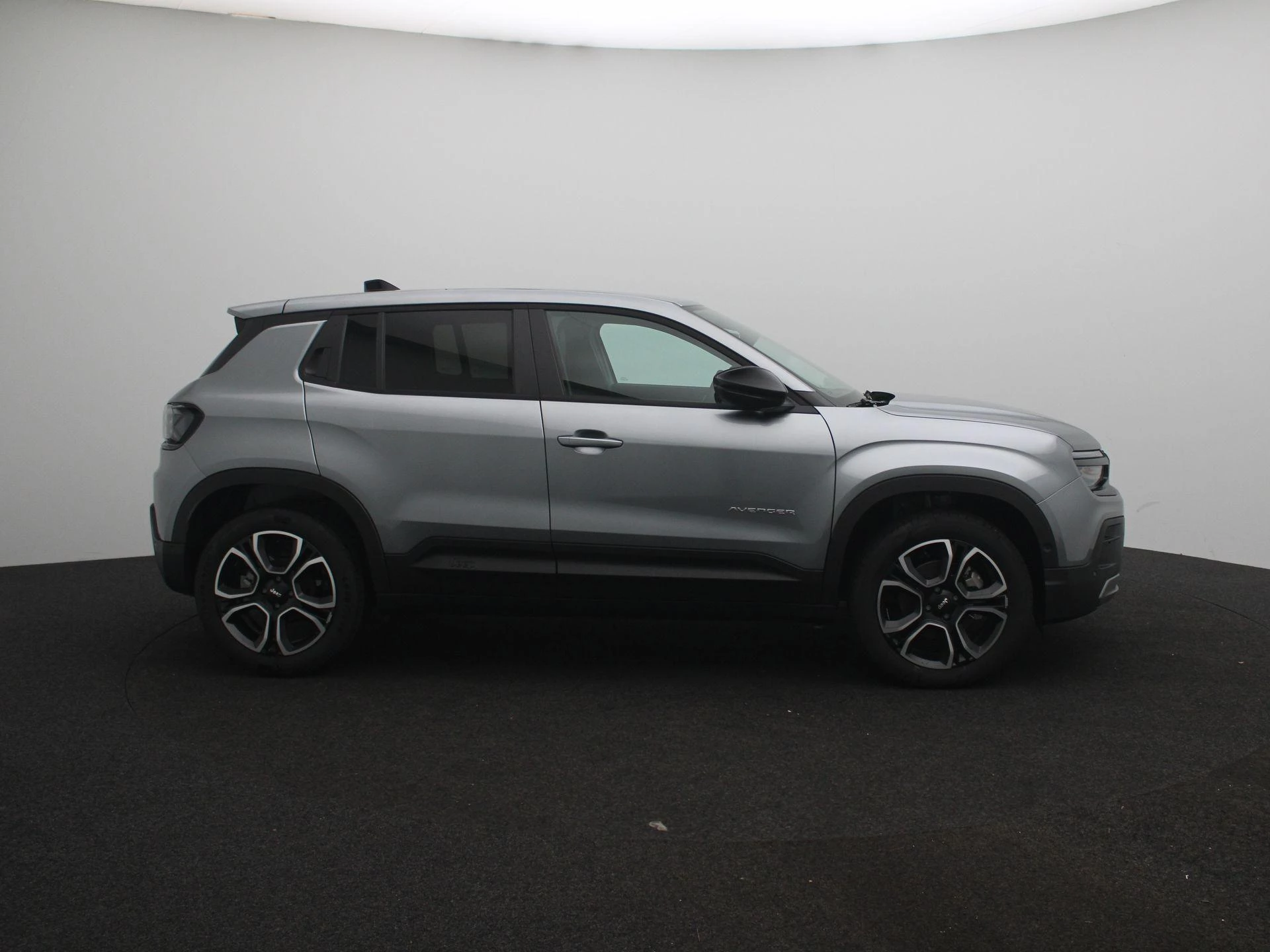 Jeep Avenger 1.2 e-Hybrid Summit