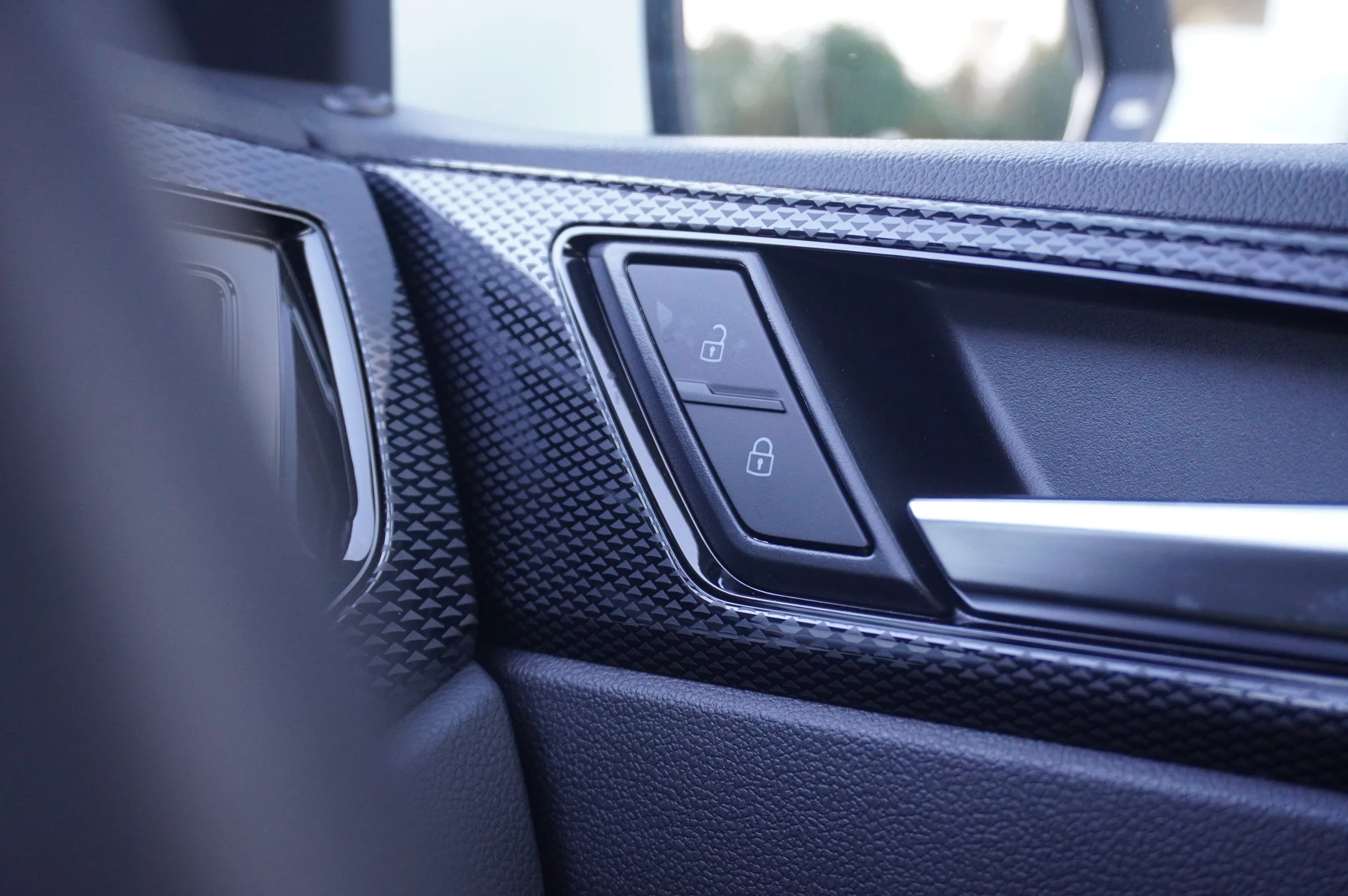 Volkswagen-Polo-image-32
