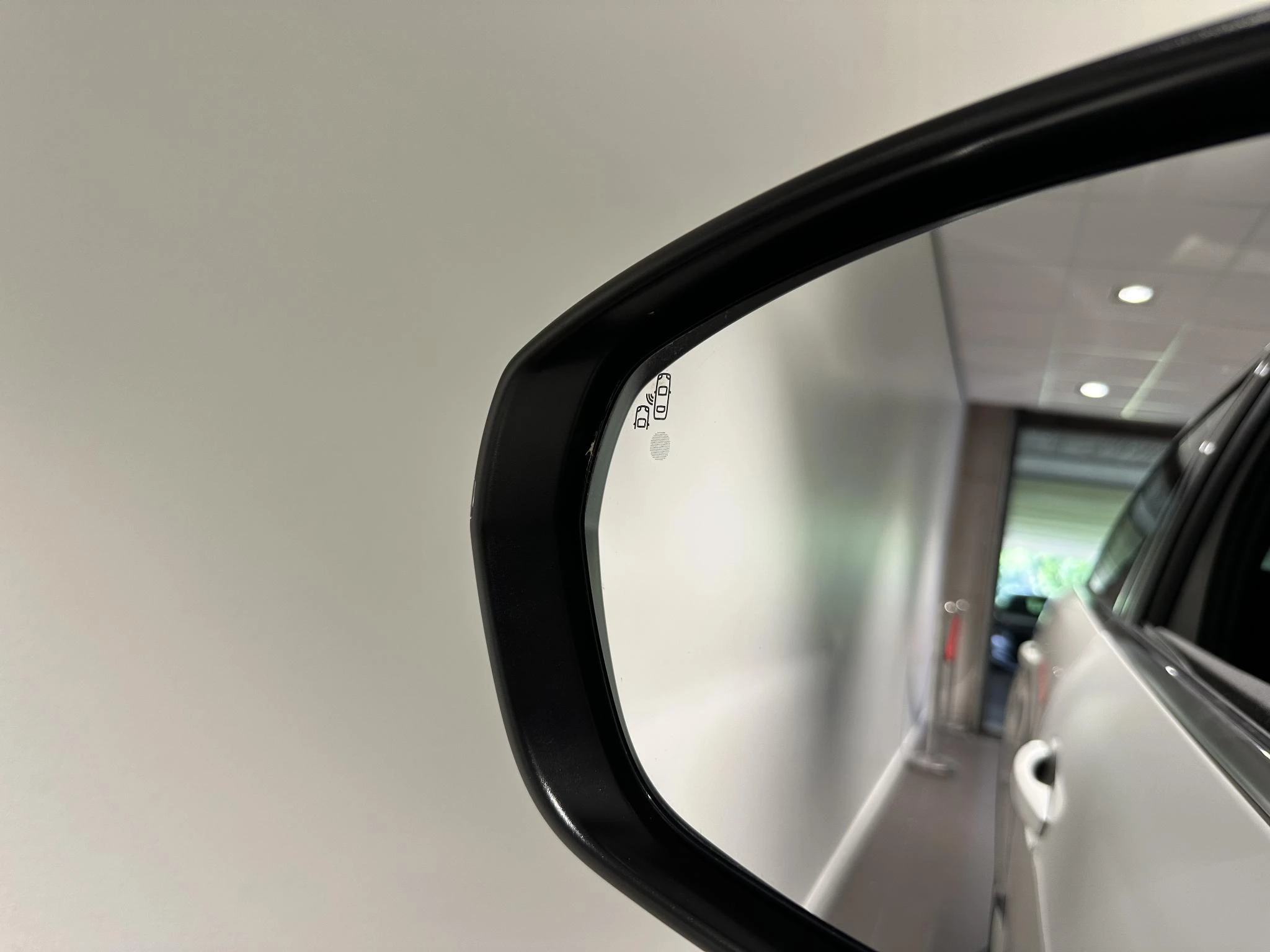 Peugeot-5008-image-23