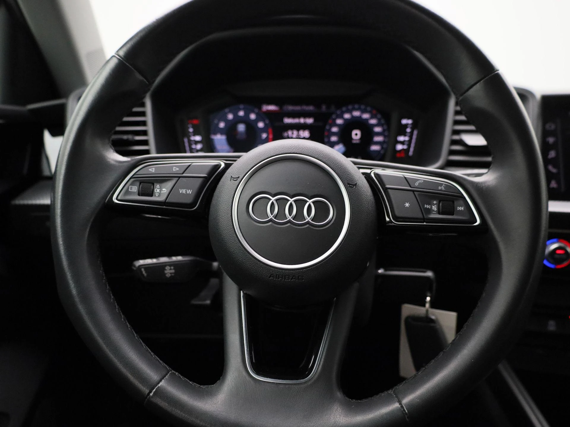 Audi-A1 Sportback-image-8