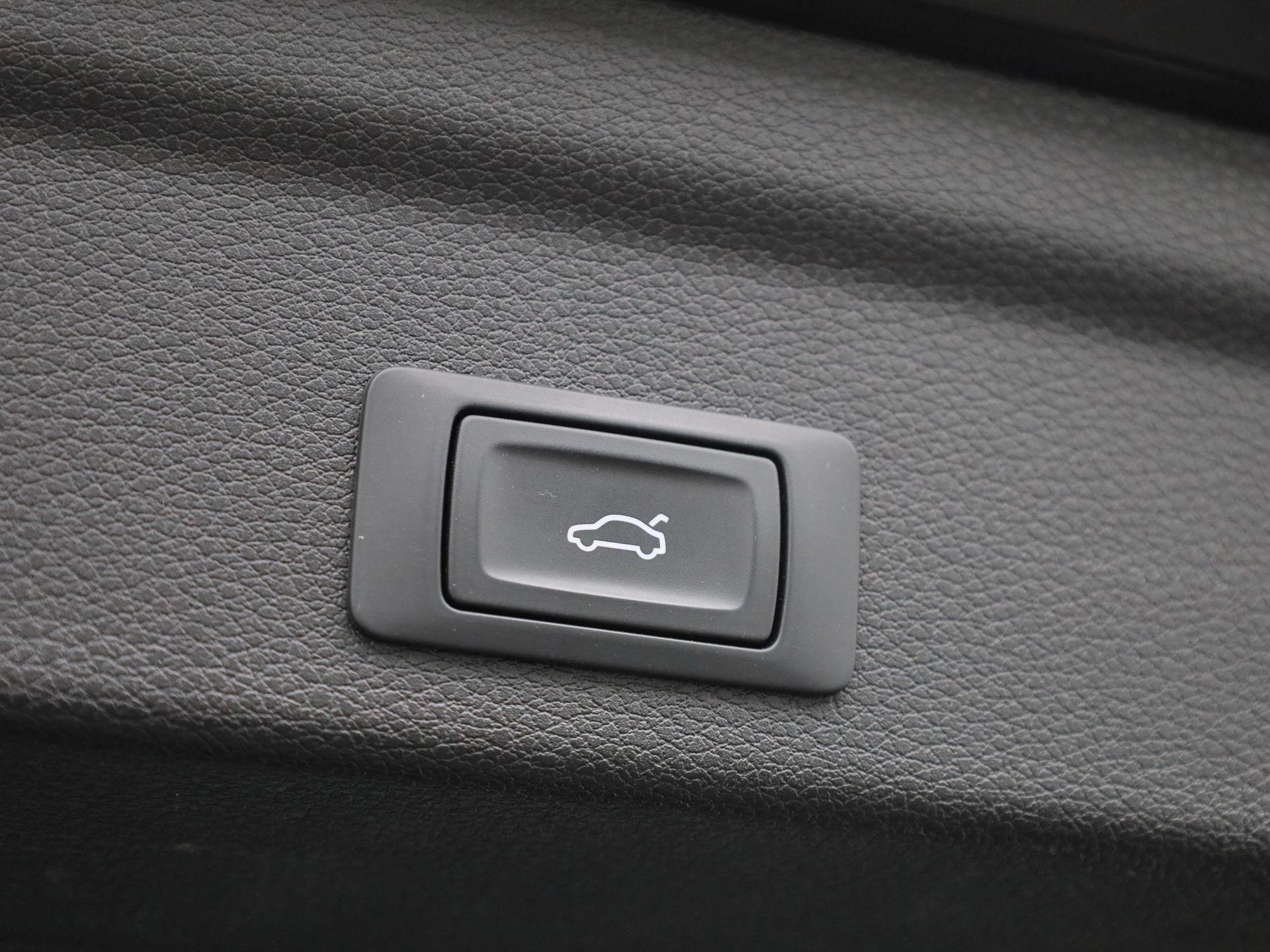 Audi-Q3-image-14