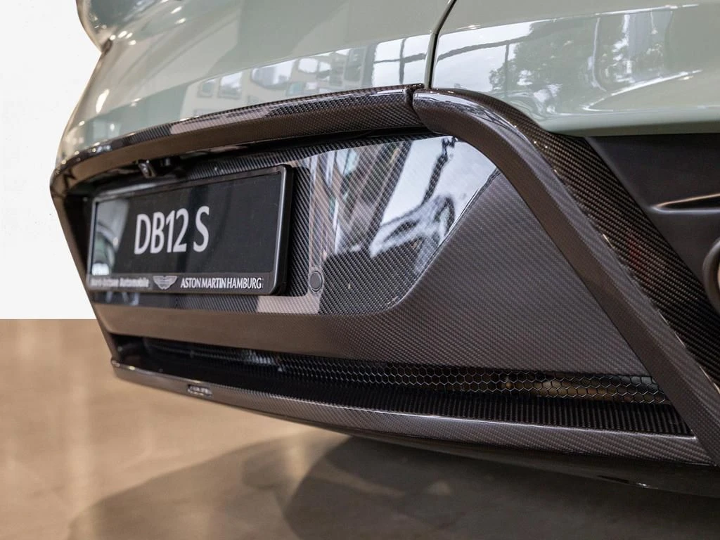 Aston Martin-DB12-image-20