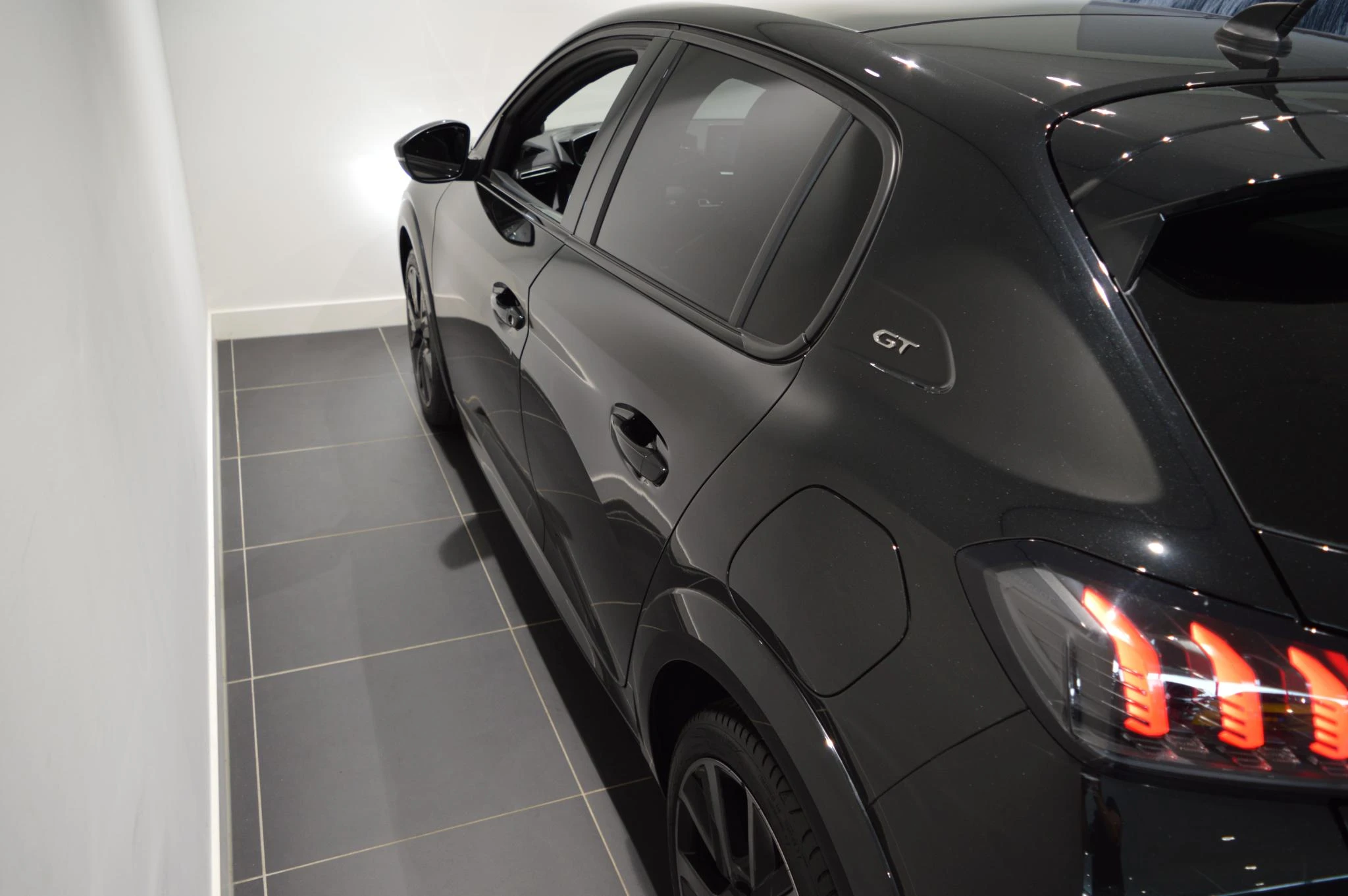 Peugeot-208-image-22