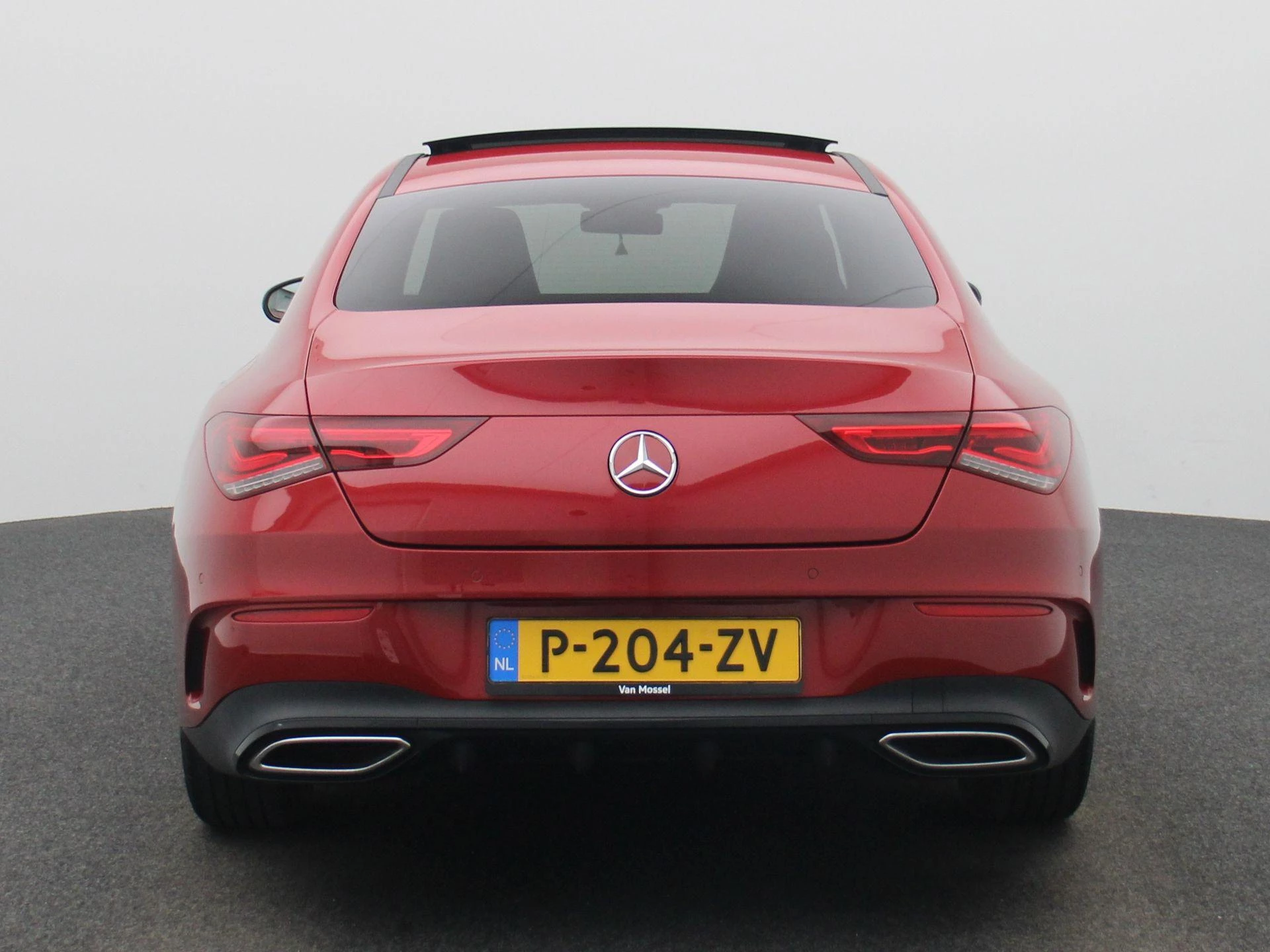 Mercedes-Benz CLA 200 Business Solution AMG