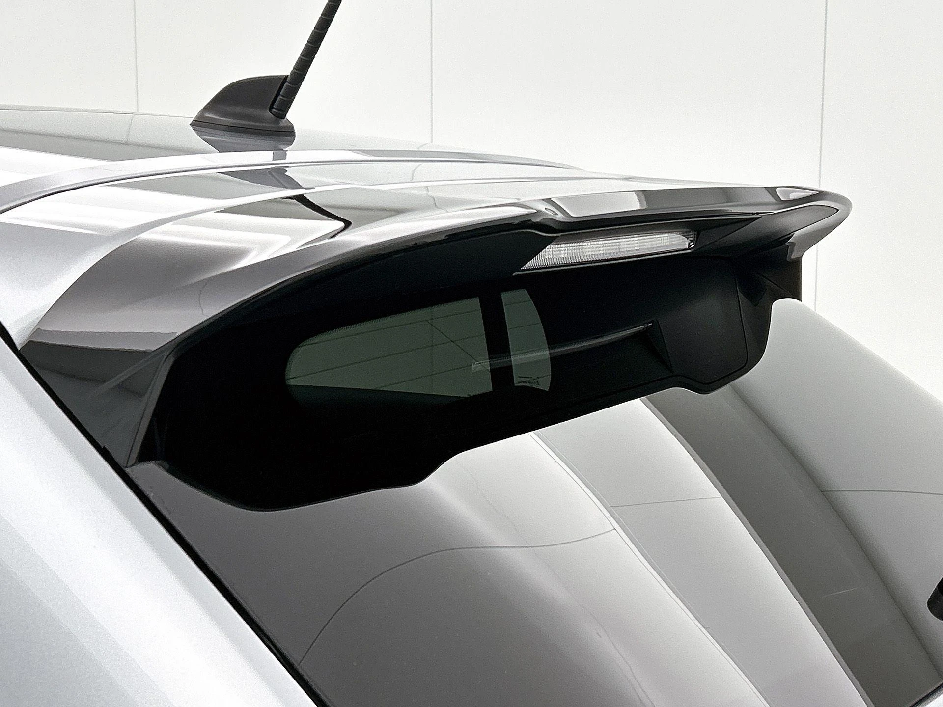 Peugeot-208-image-13