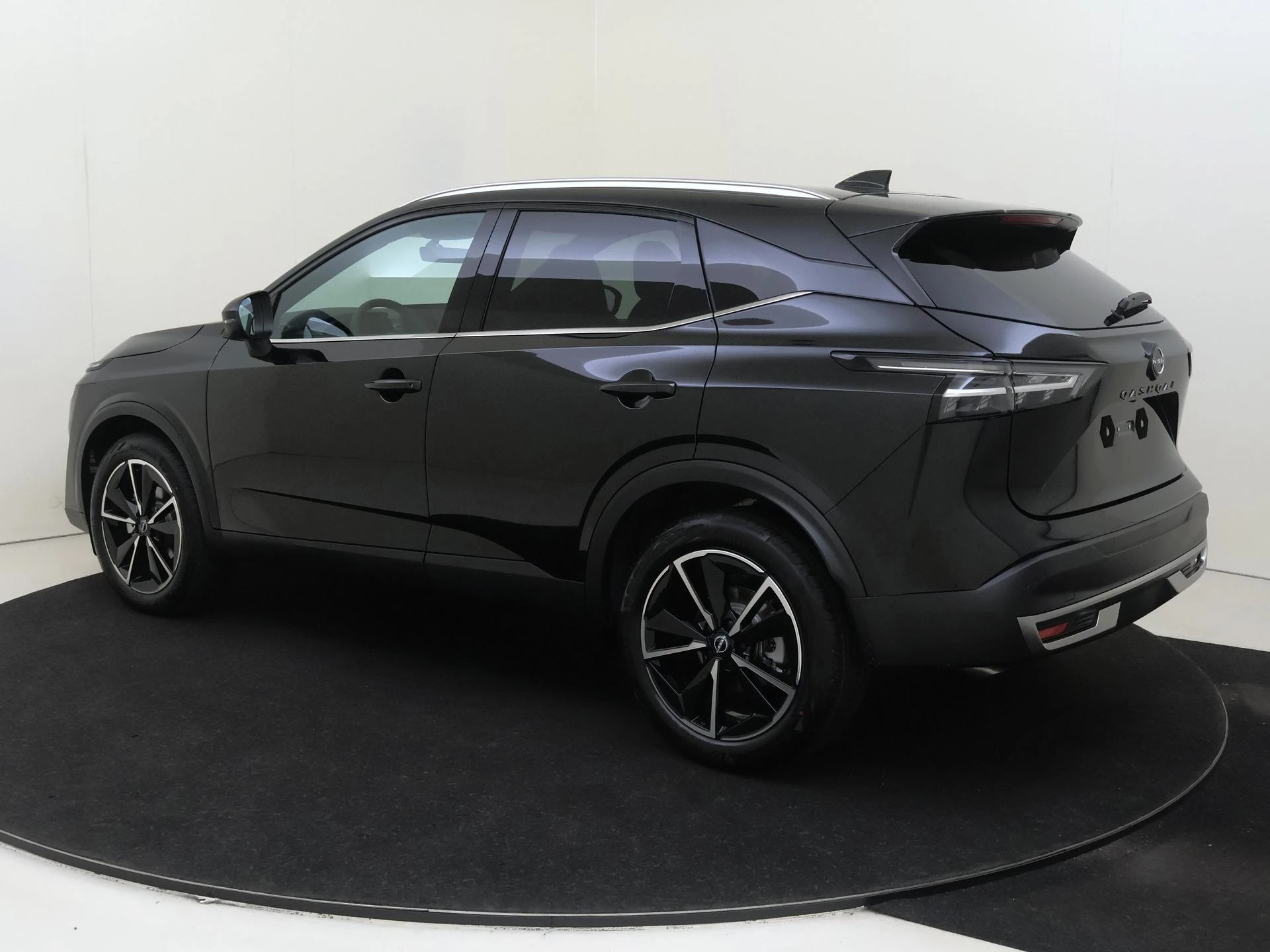 Nissan-QASHQAI-image-2