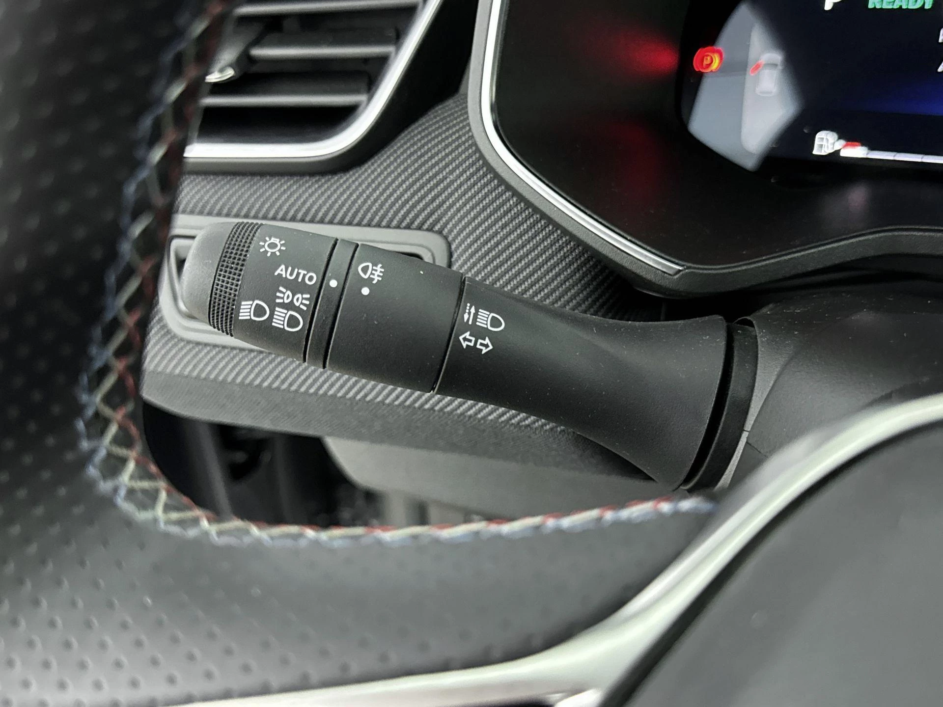 Renault-Clio-image-20