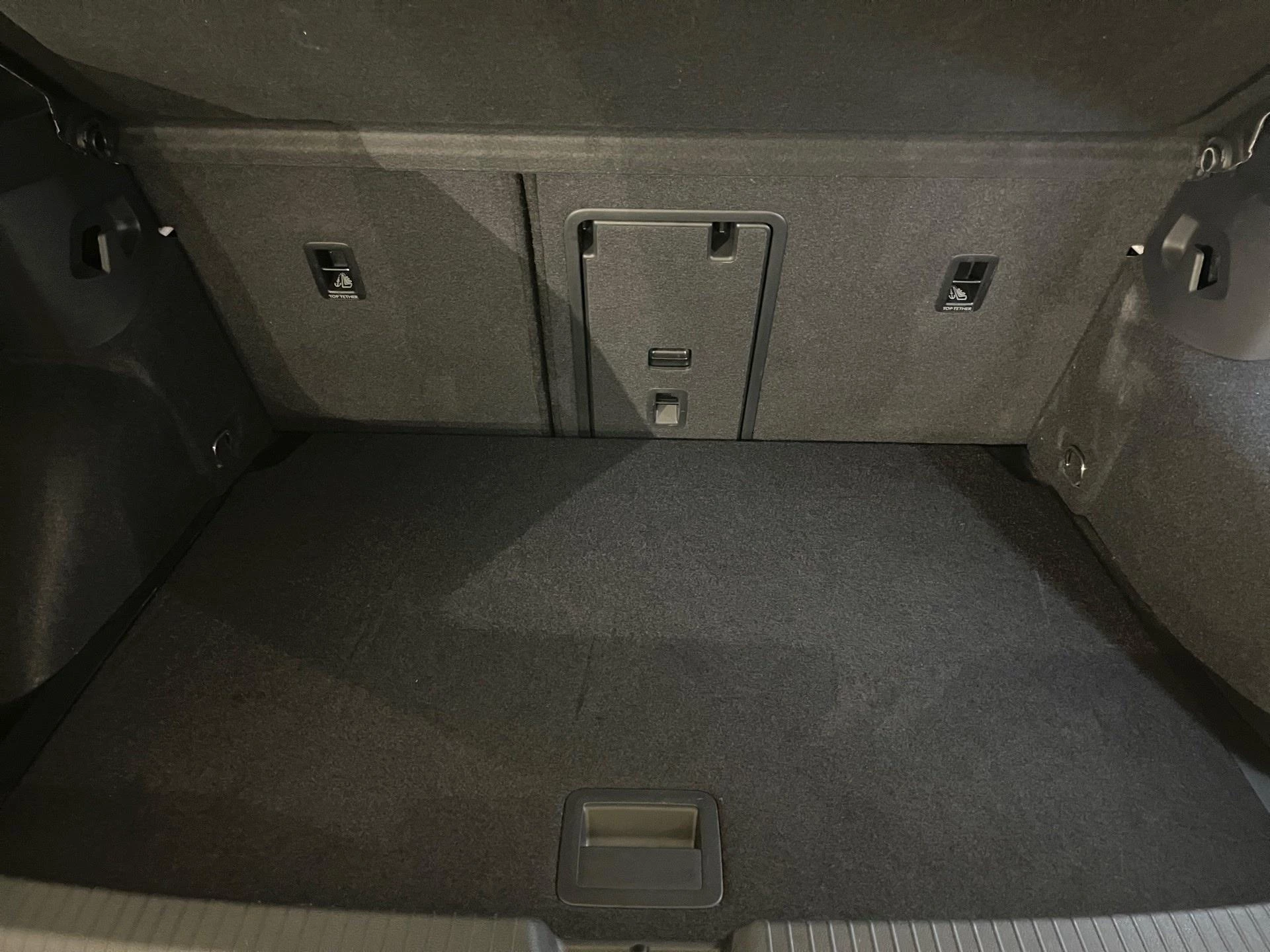 Volkswagen-Golf-image-11