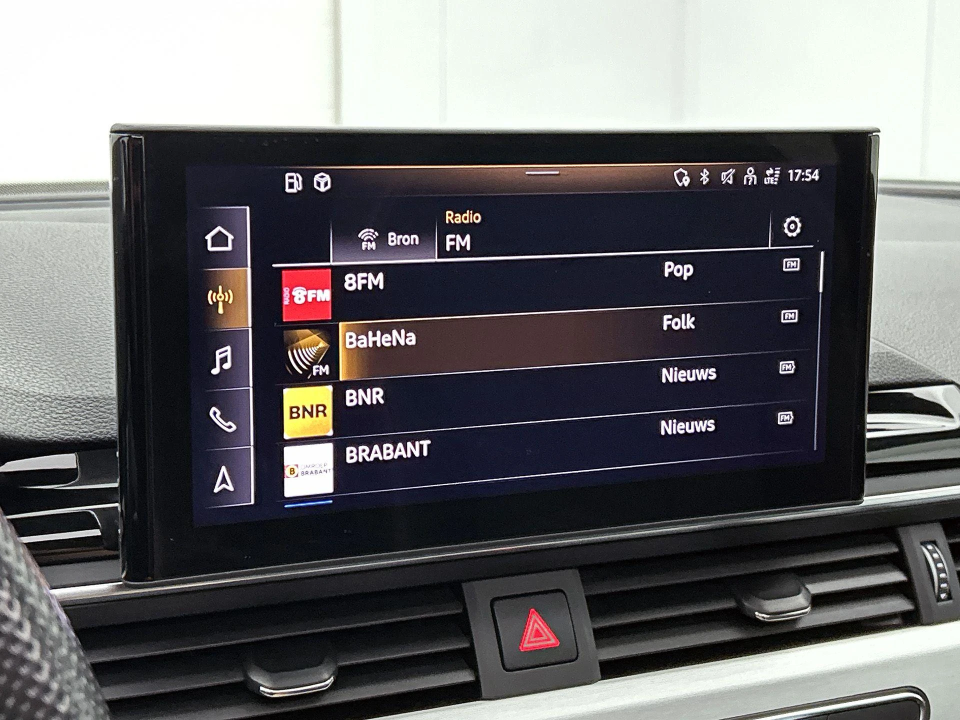 Audi A4 Avant 35 TFSI Launch edition Sport 150 PK