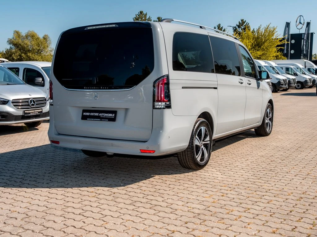 Mercedes-Benz-V-Klasse 220-image-5