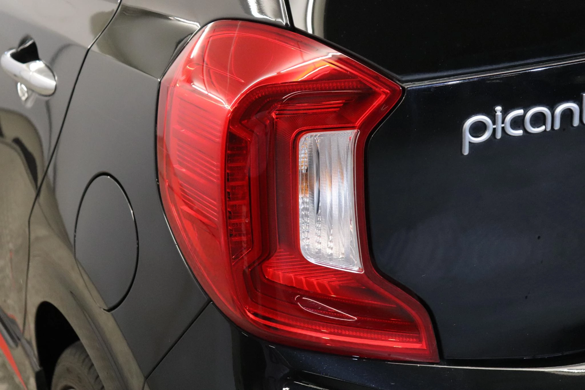 Kia Picanto 1.2 MPI 84 GT Line