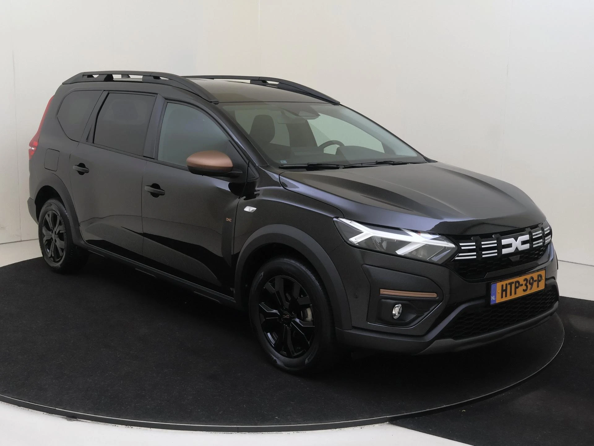 Dacia-Jogger-image-1